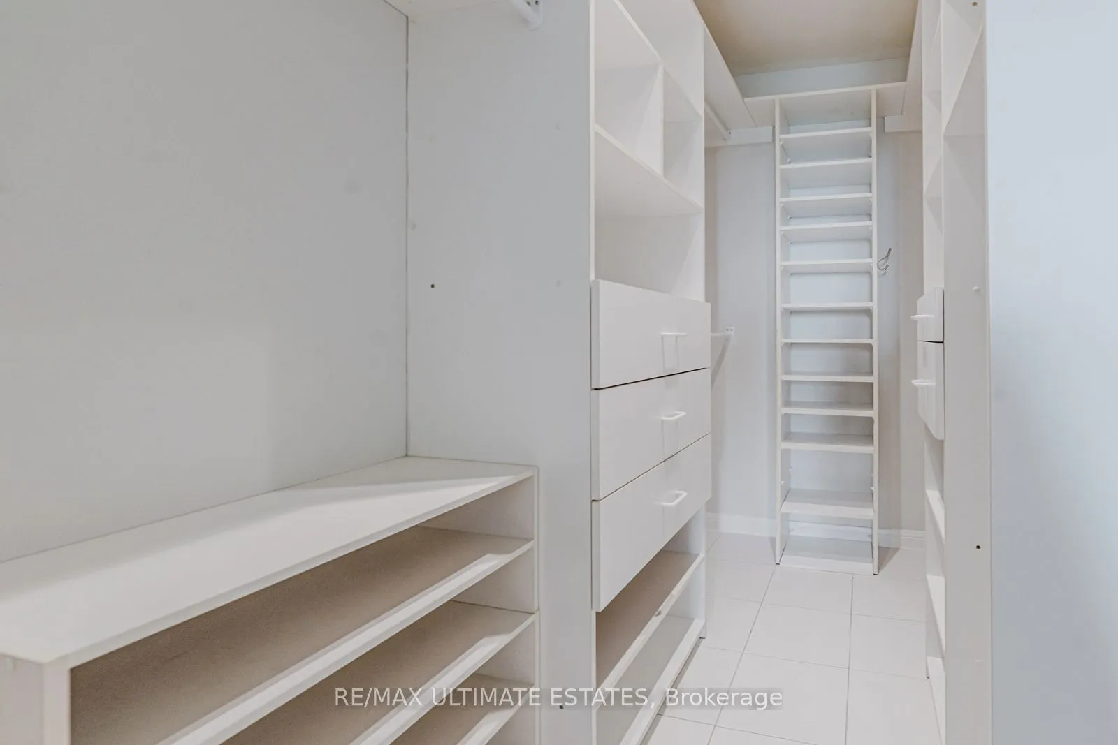 23 Lorraine Drive, #Lph 10