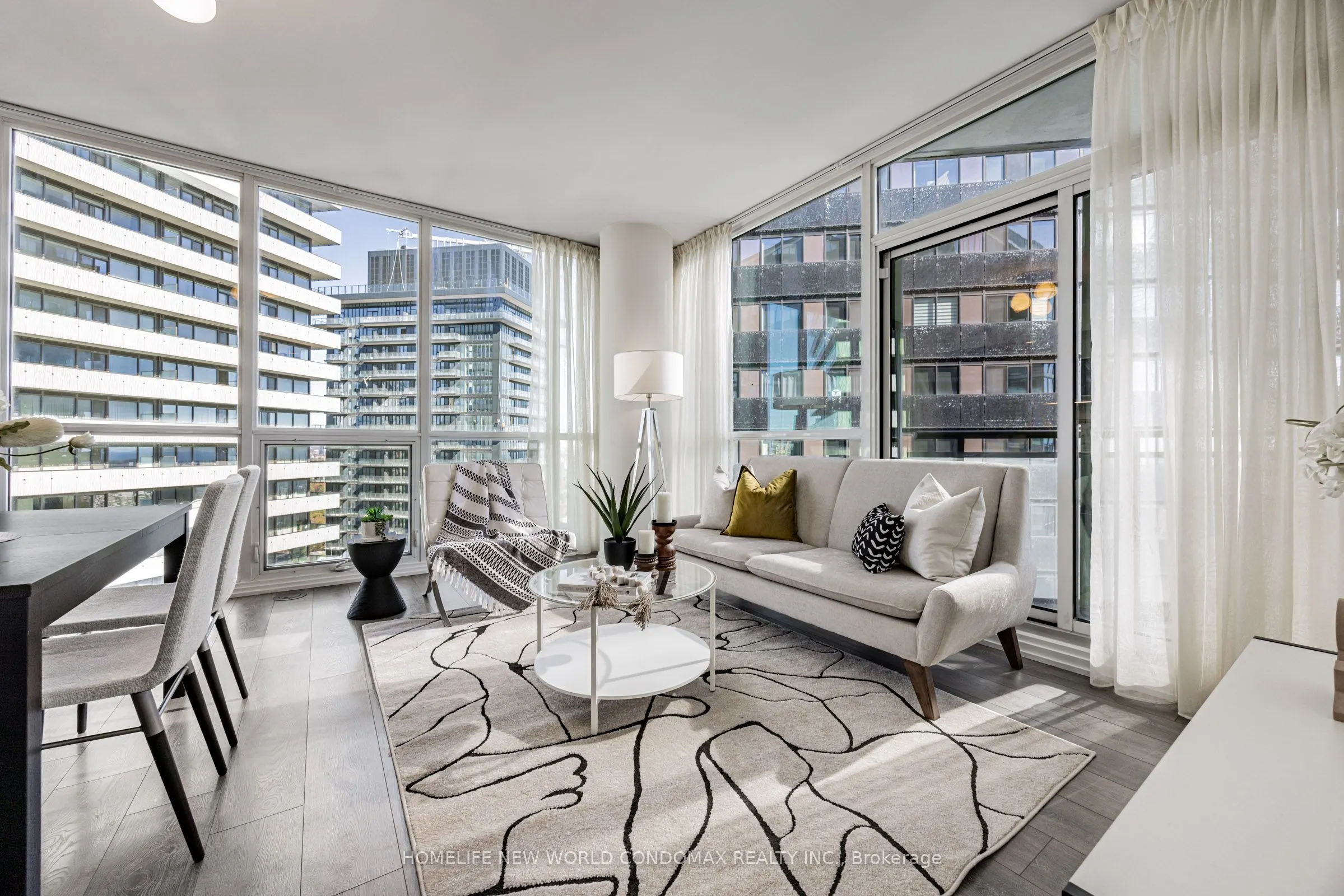 45 CHARLES Street E, #5010