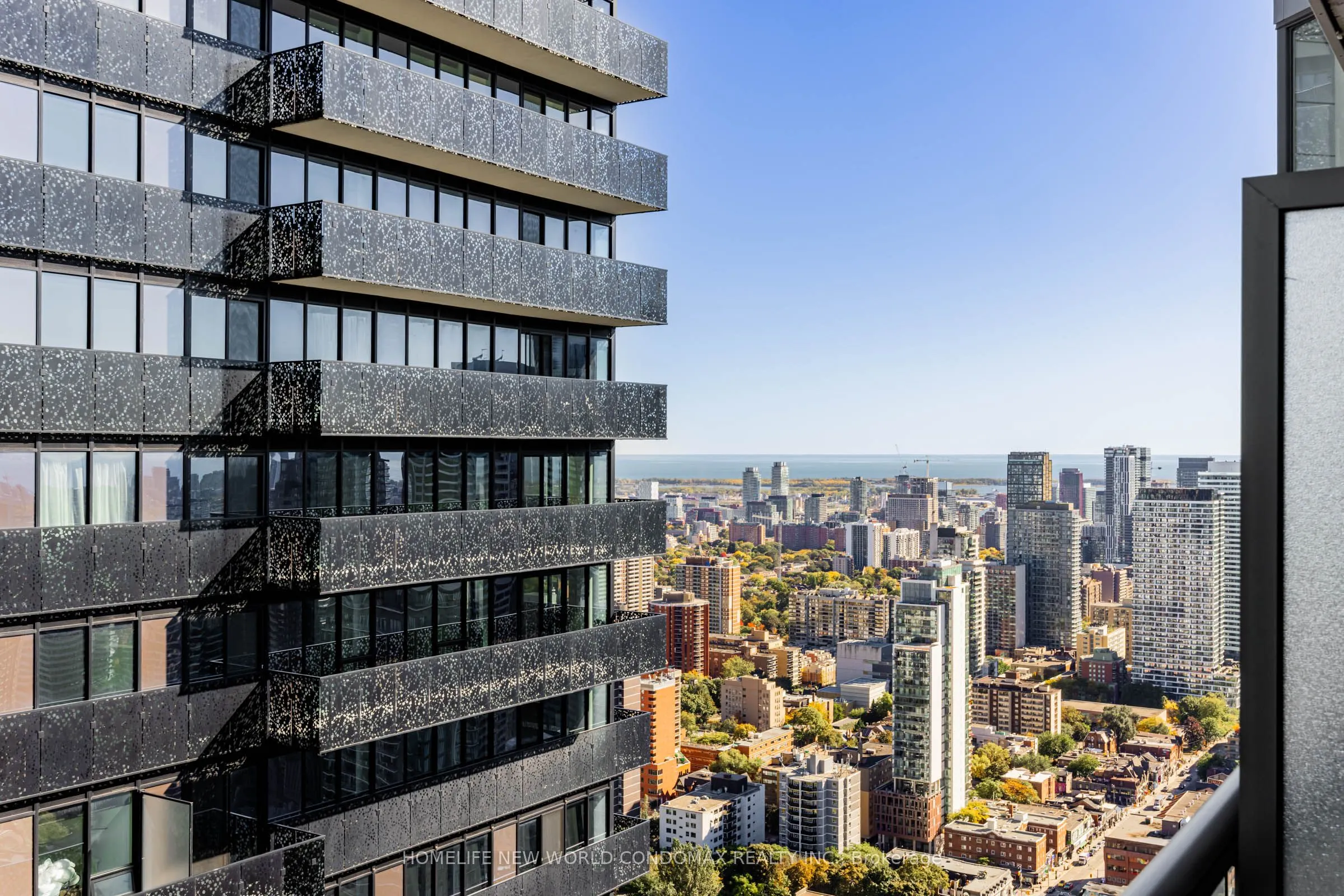 45 CHARLES Street E, #5010