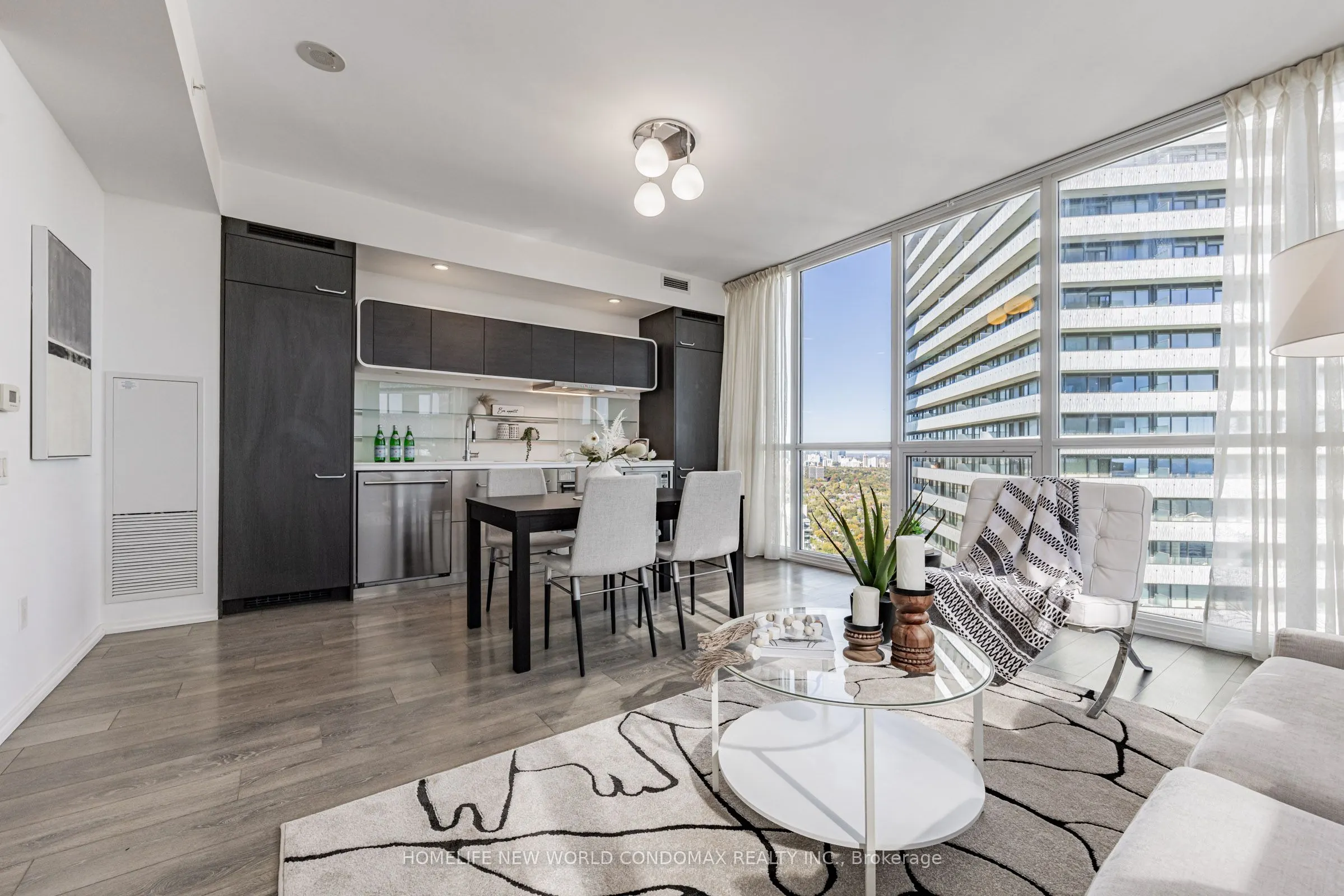 45 CHARLES Street E, #5010