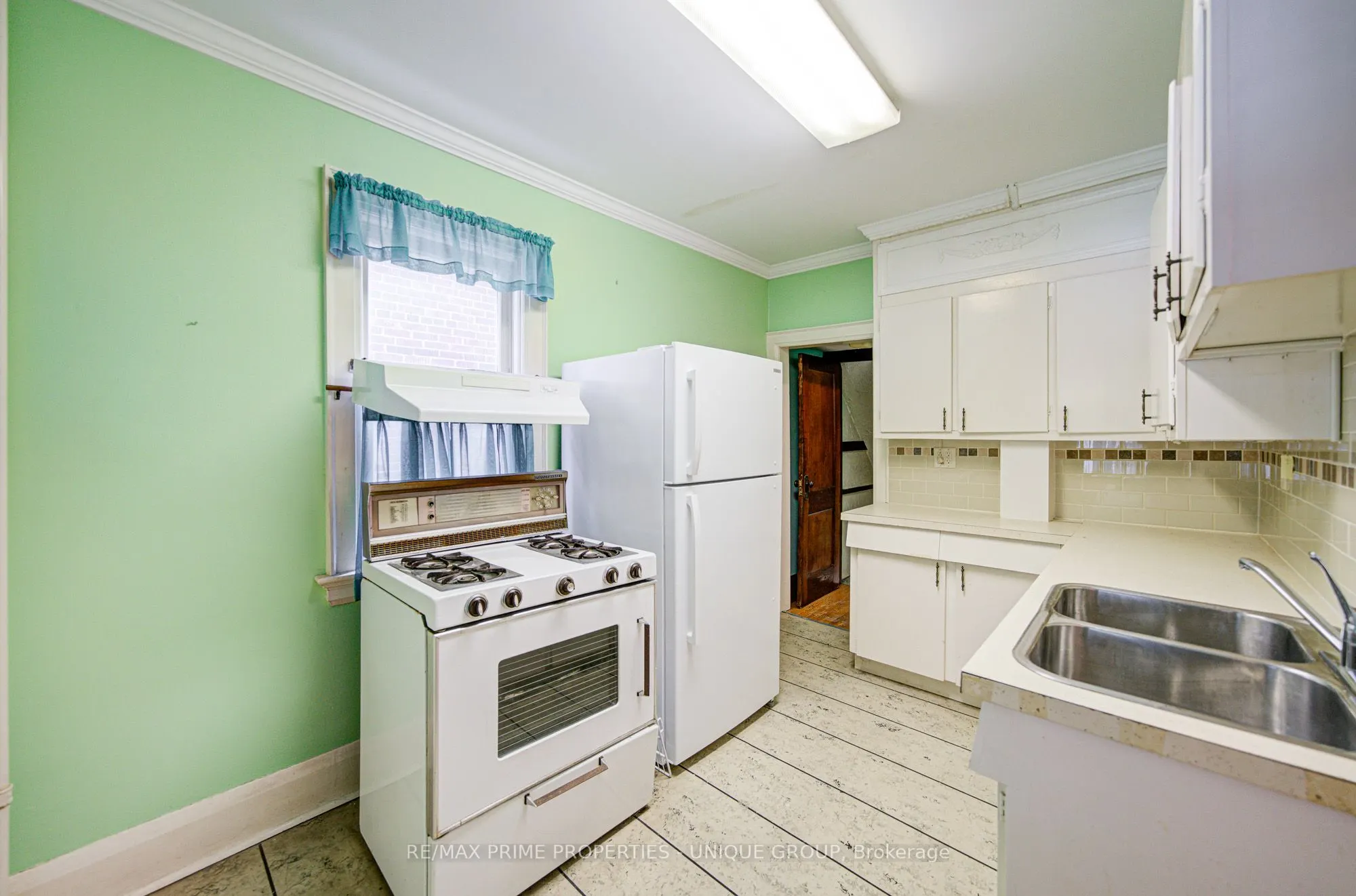 156 Brookdale Avenue