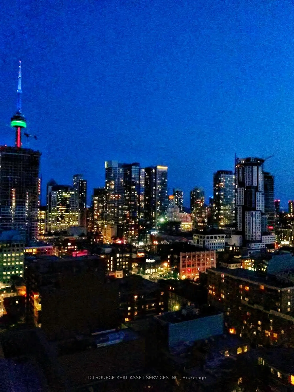 210 Simcoe Street, #2204