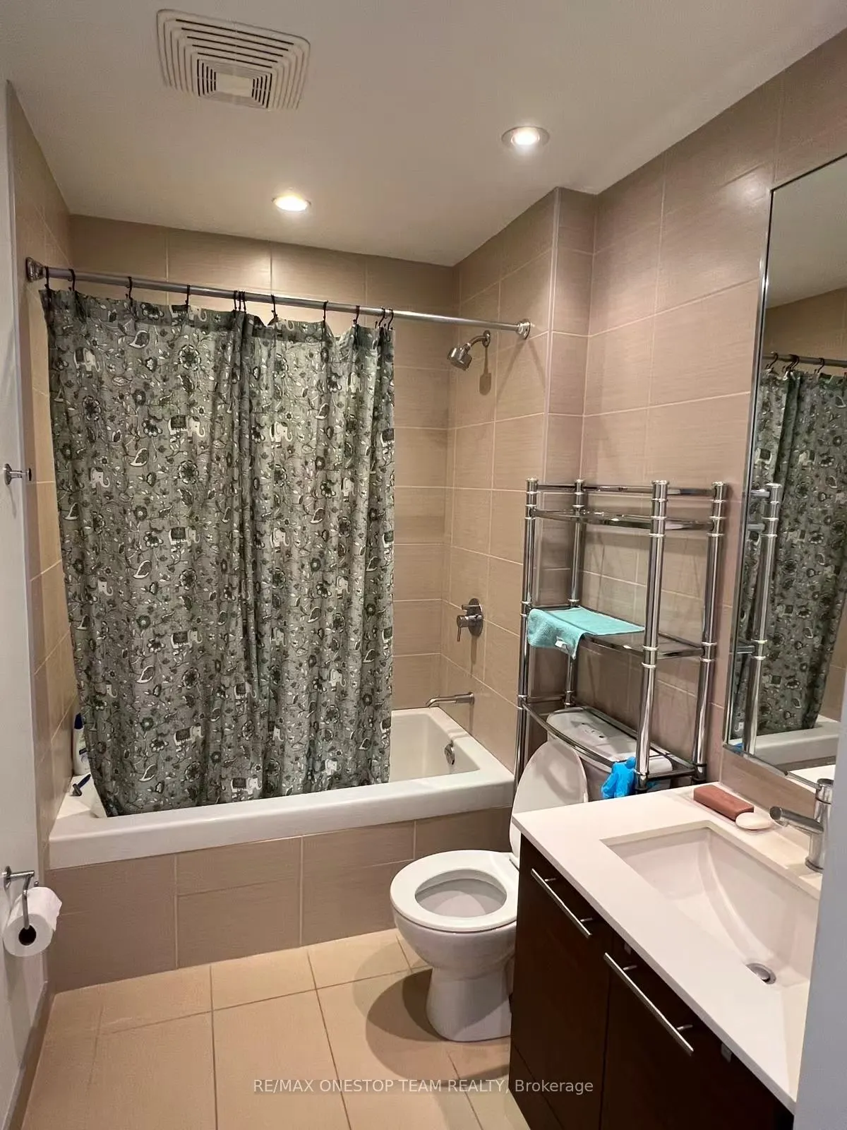 3 Market Street, #511