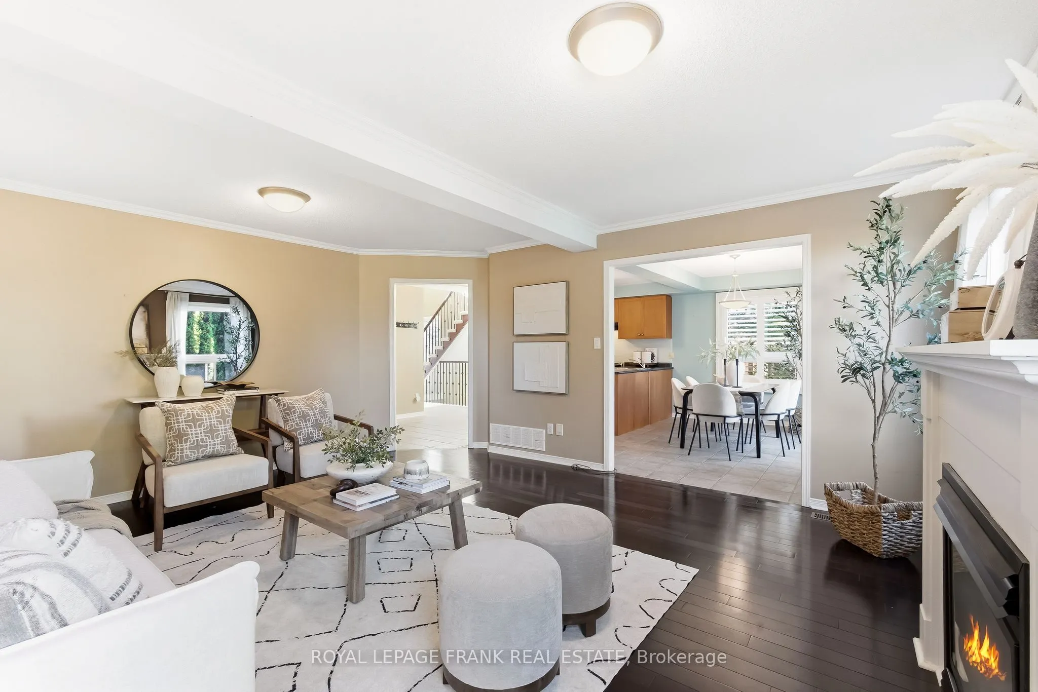 540 Woodmount Crescent