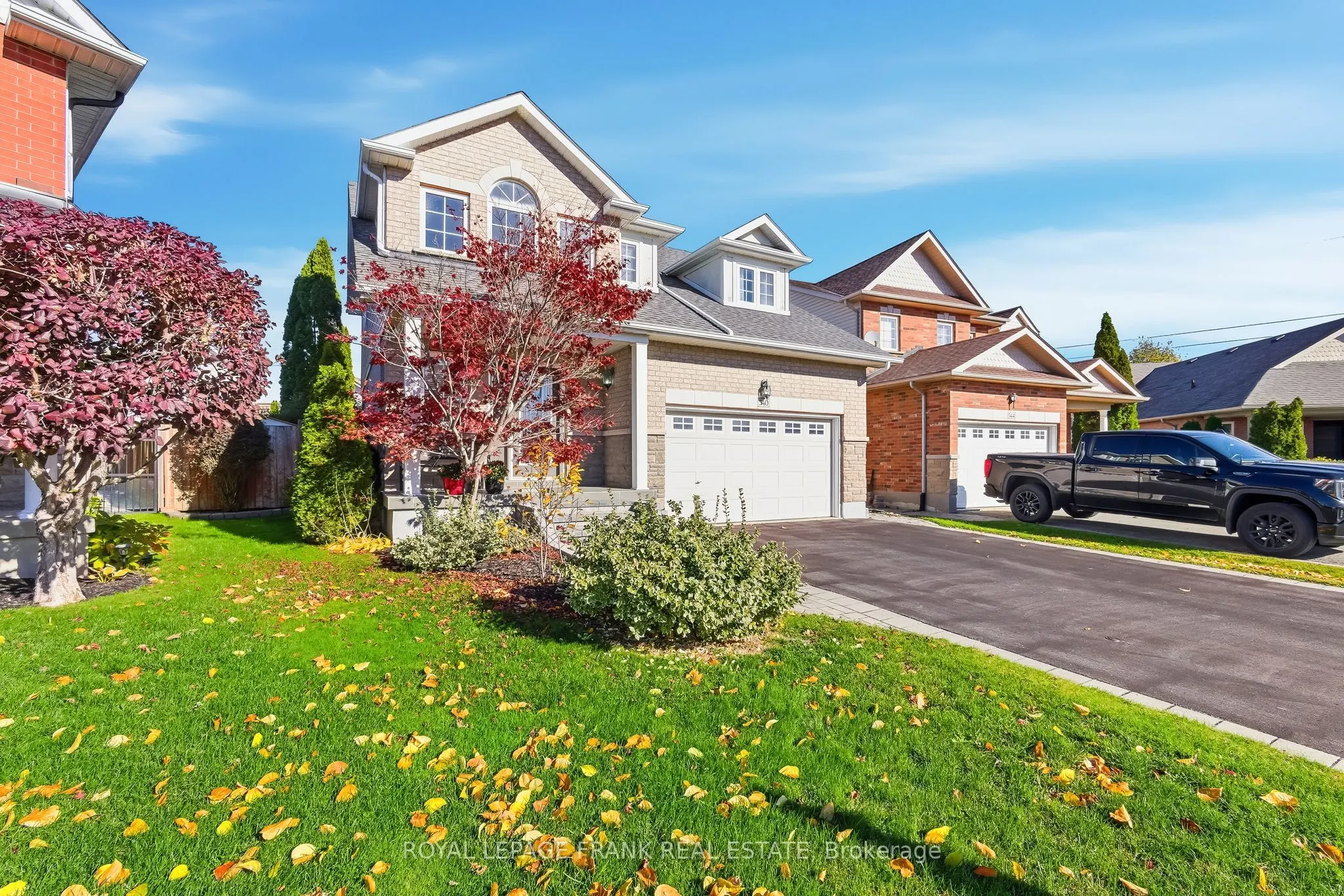 540 Woodmount Crescent