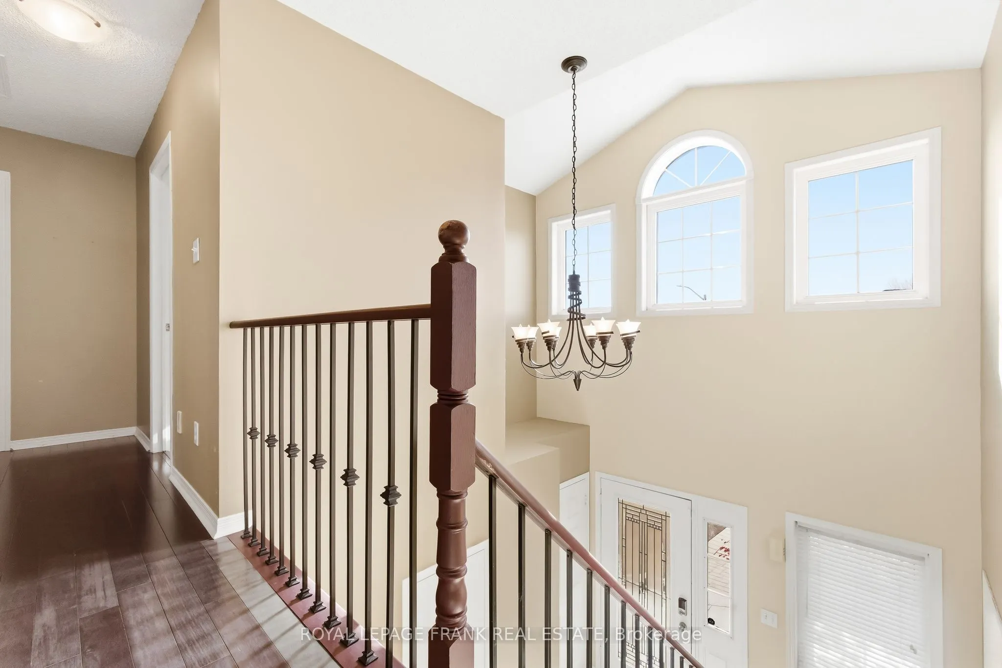 540 Woodmount Crescent