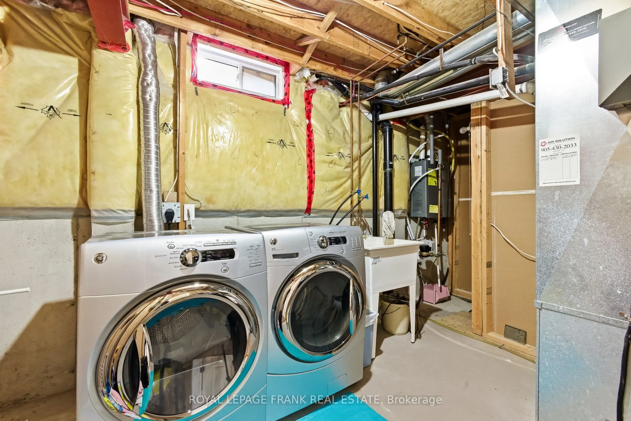 540 Woodmount Crescent