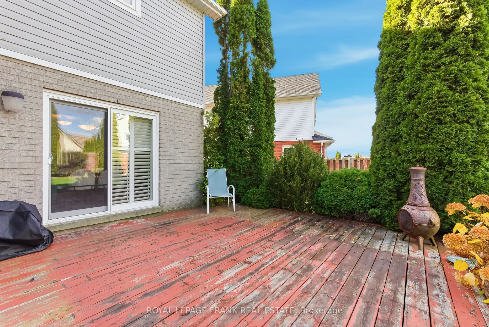 540 Woodmount Crescent