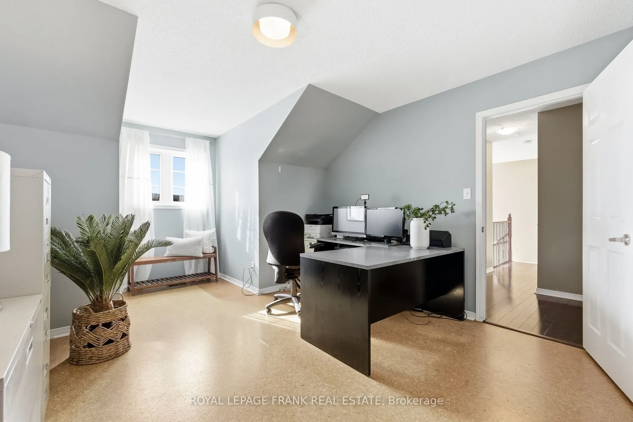 540 Woodmount Crescent