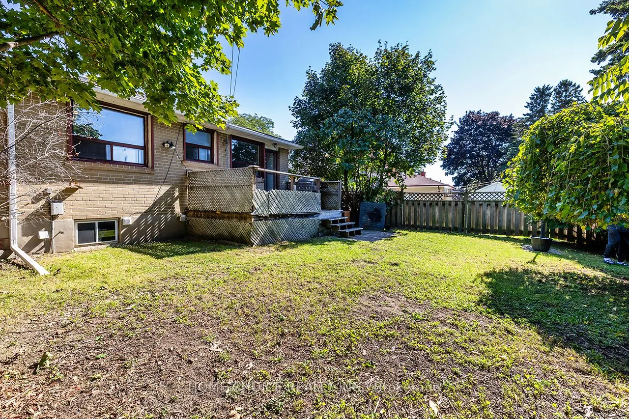 1014 Centre Street N