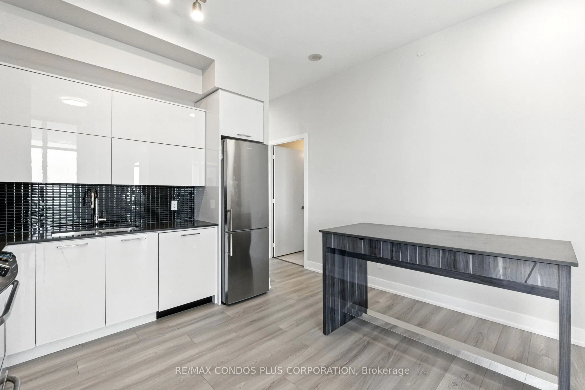 9471 Yonge Street, #Lph15