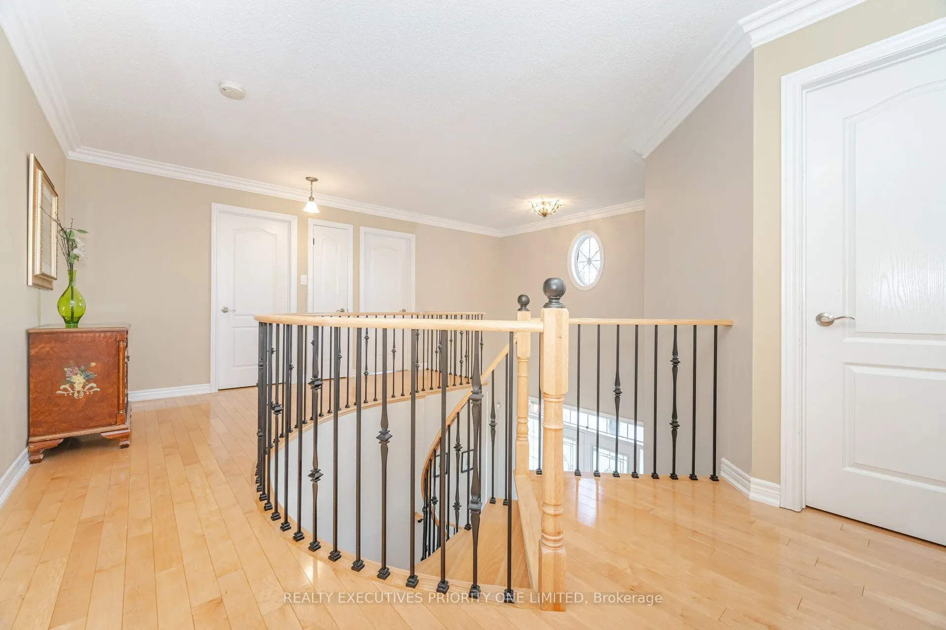 56 Regency View Heights