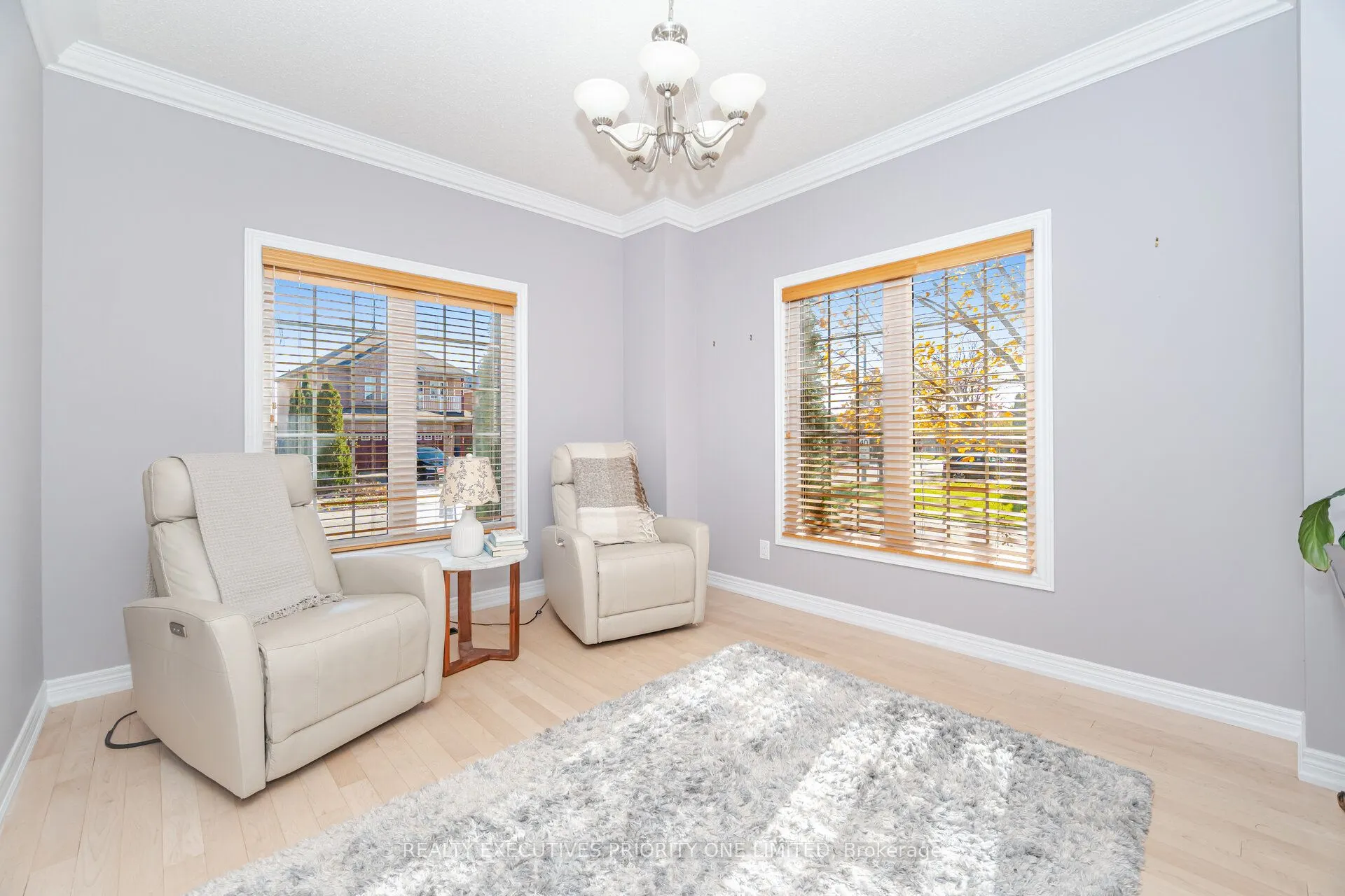 56 Regency View Heights