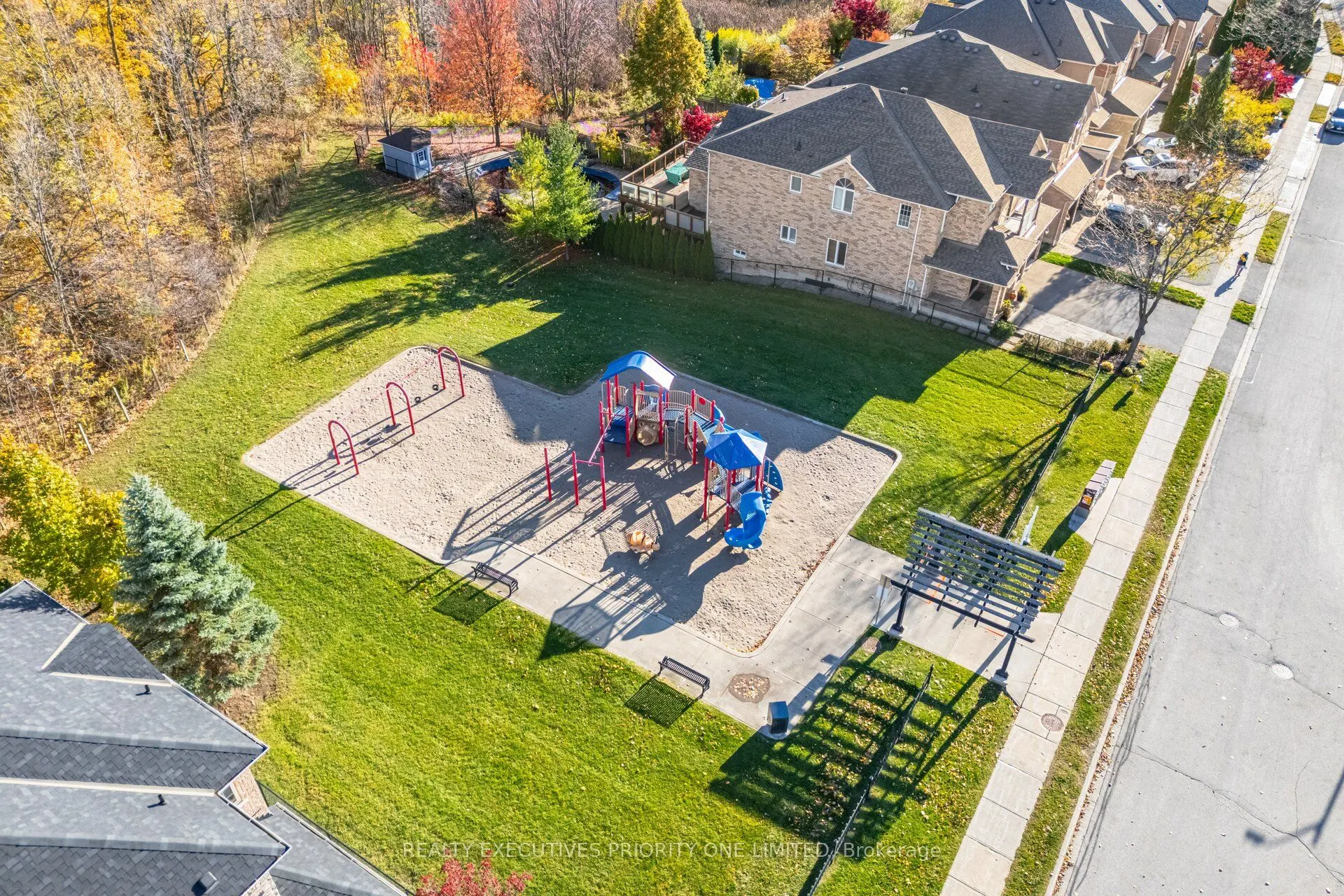 56 Regency View Heights