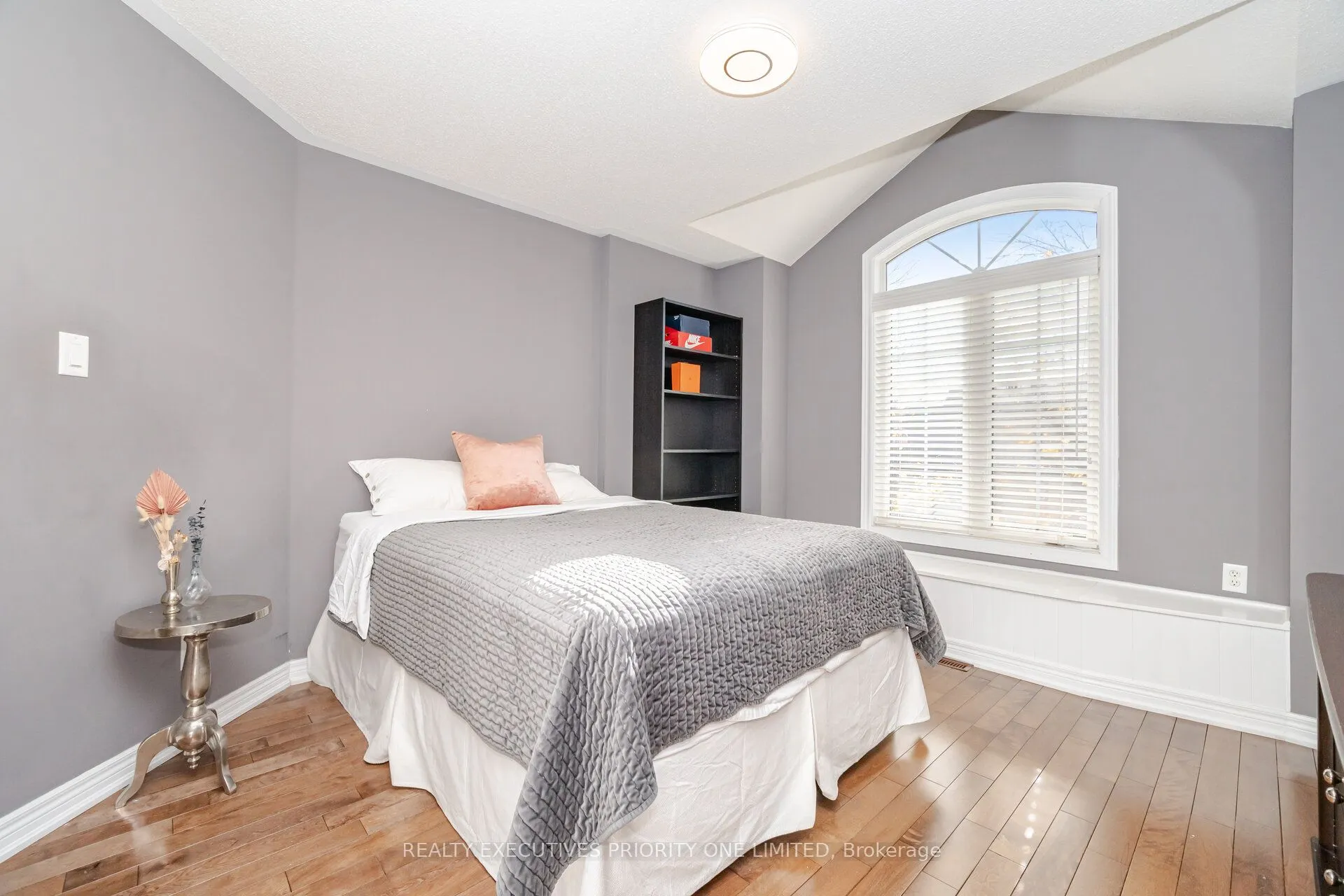 56 Regency View Heights