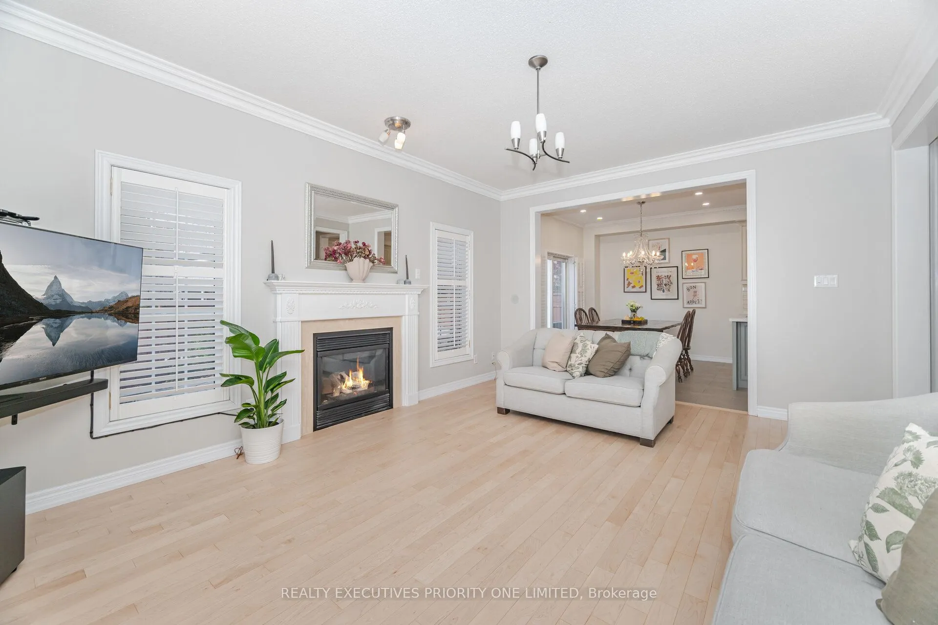 56 Regency View Heights