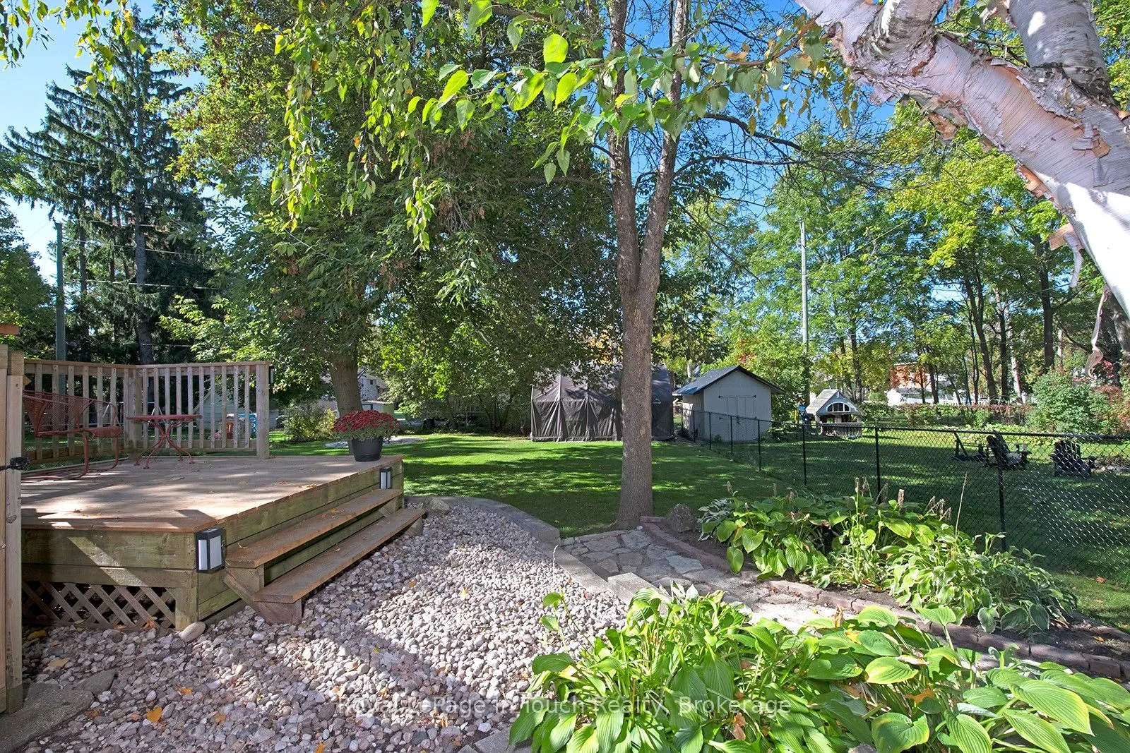 8 Cyril Martin Place