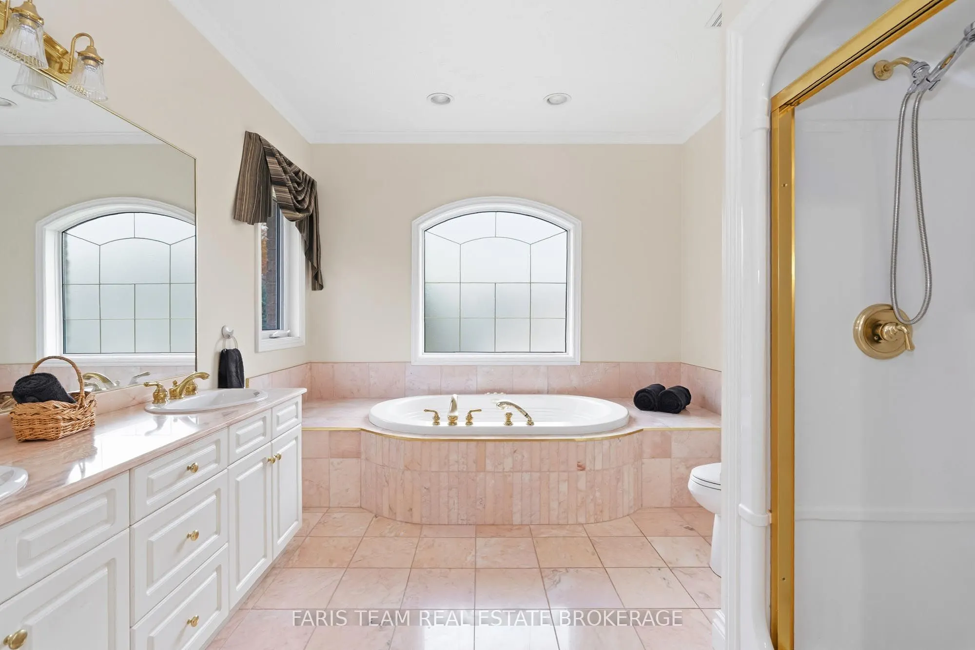 41 Paddy Dunn's Circle