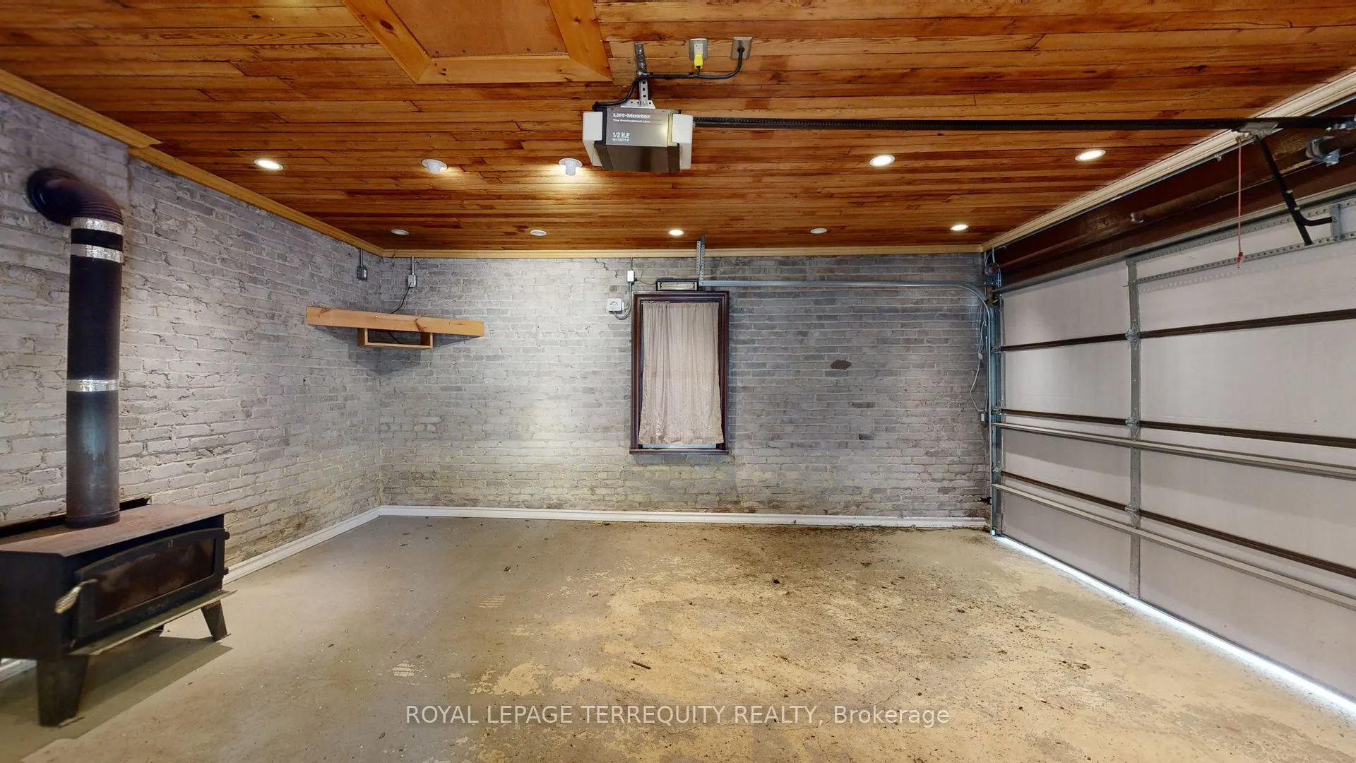 65 Burnhamthorpe Crescent