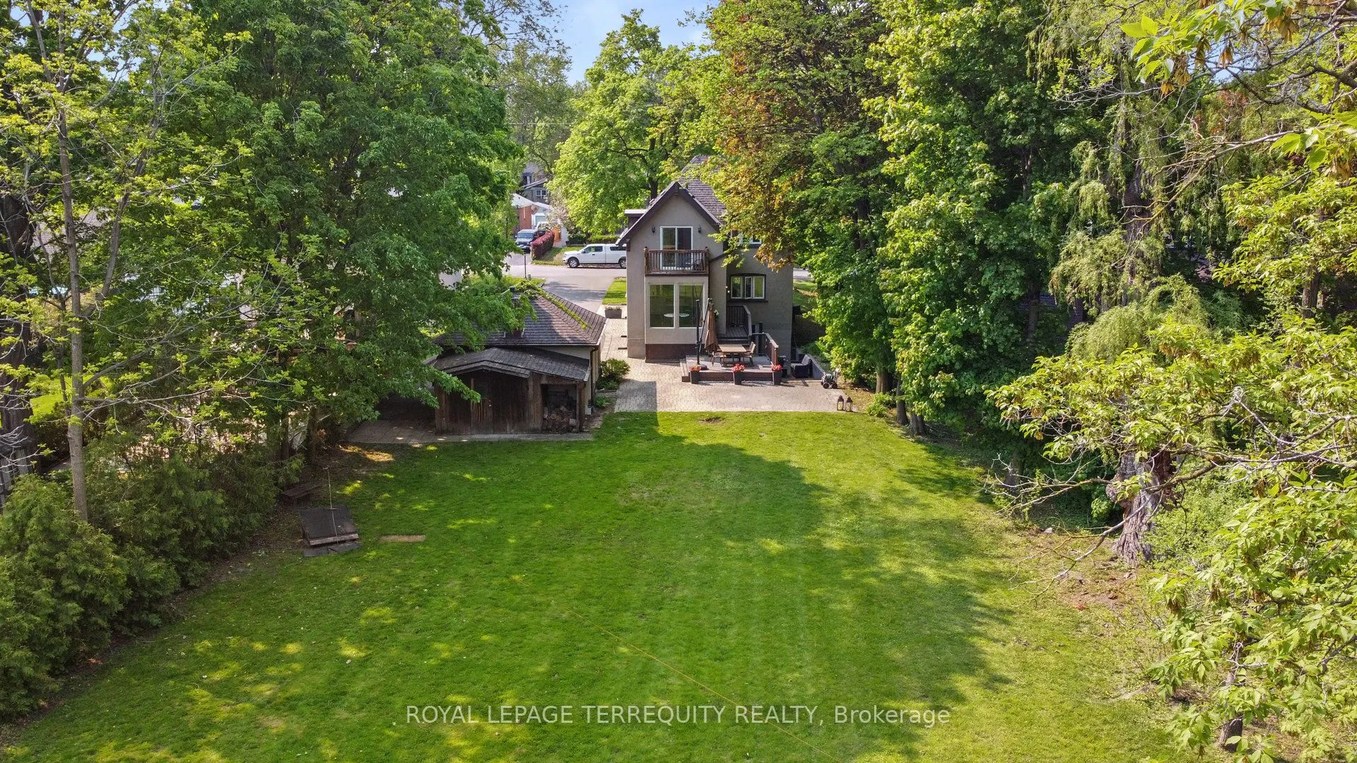 65 Burnhamthorpe Crescent