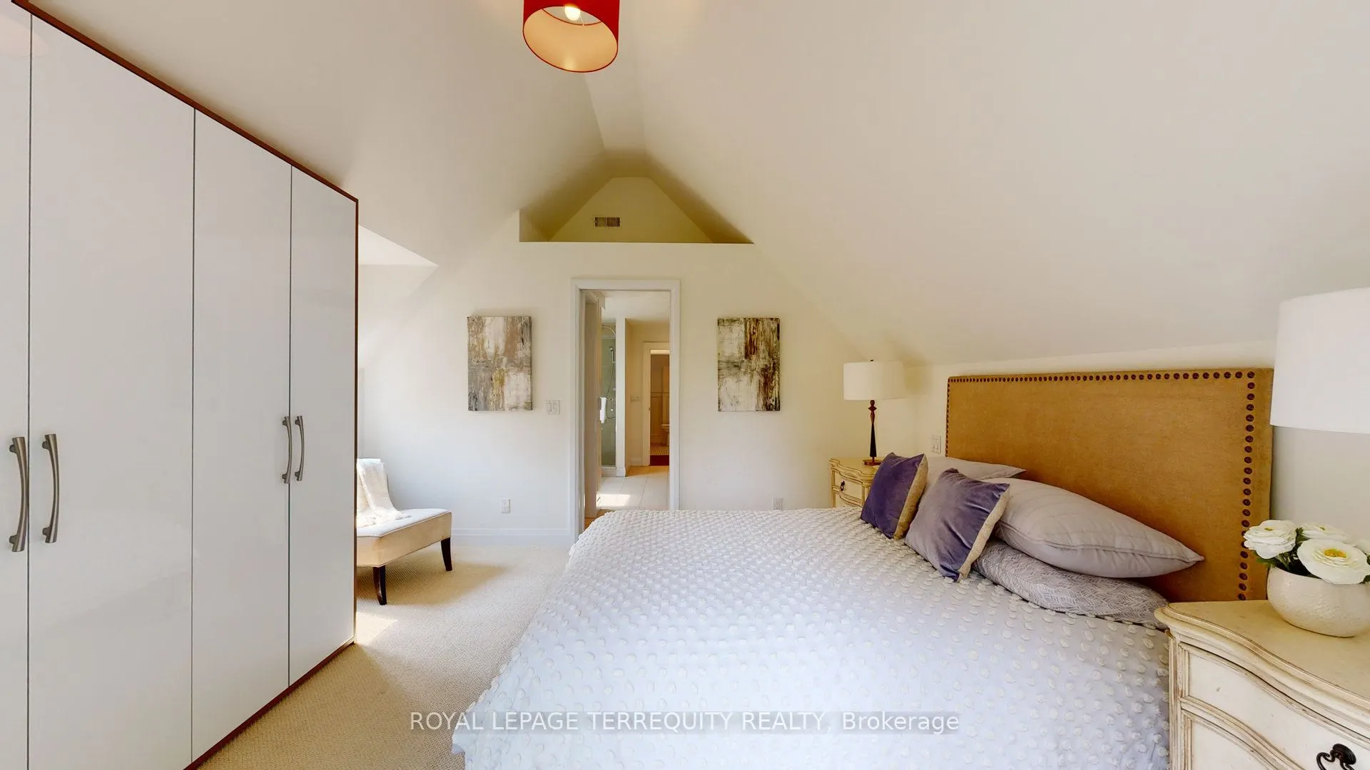 65 Burnhamthorpe Crescent