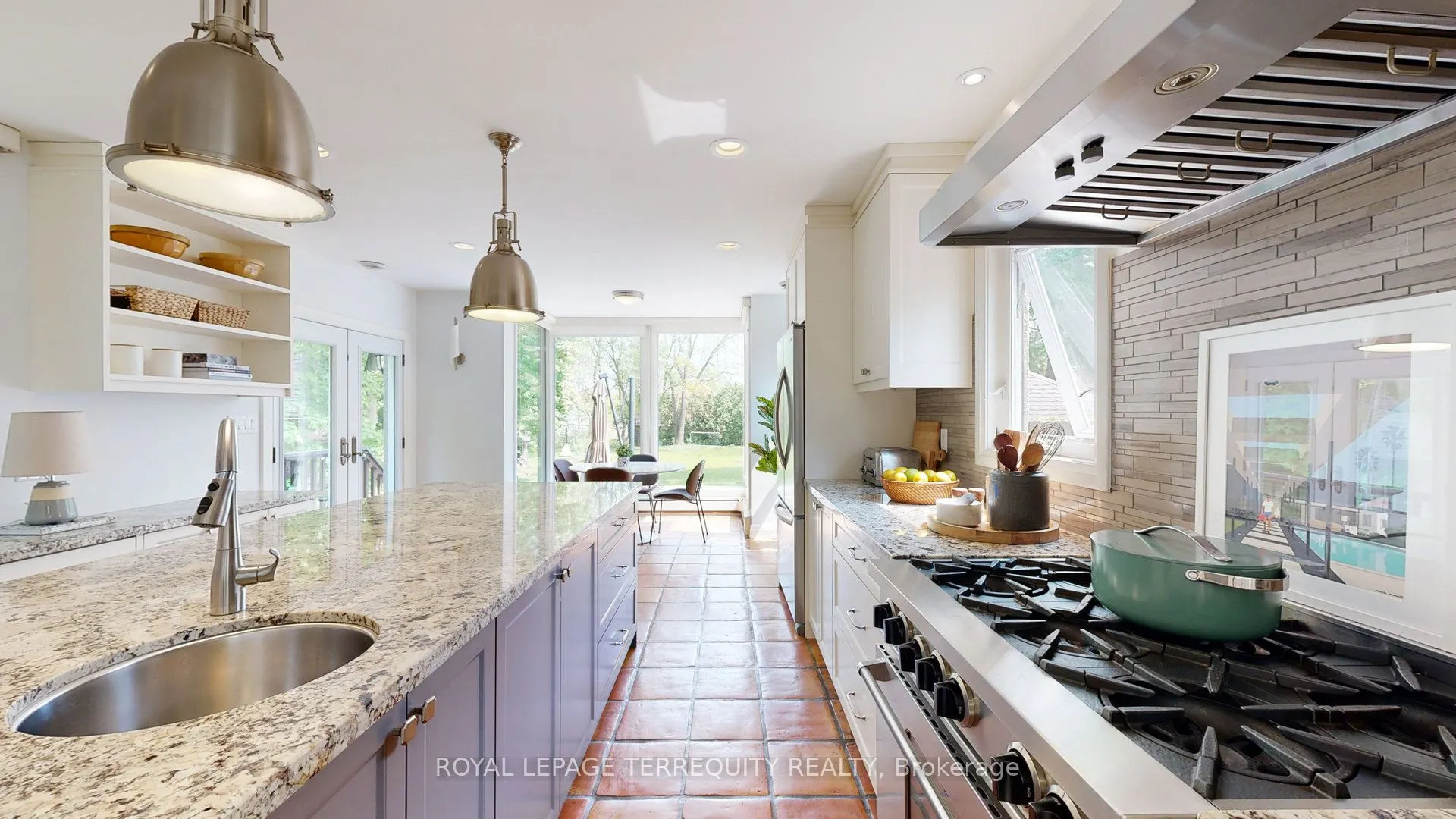 65 Burnhamthorpe Crescent