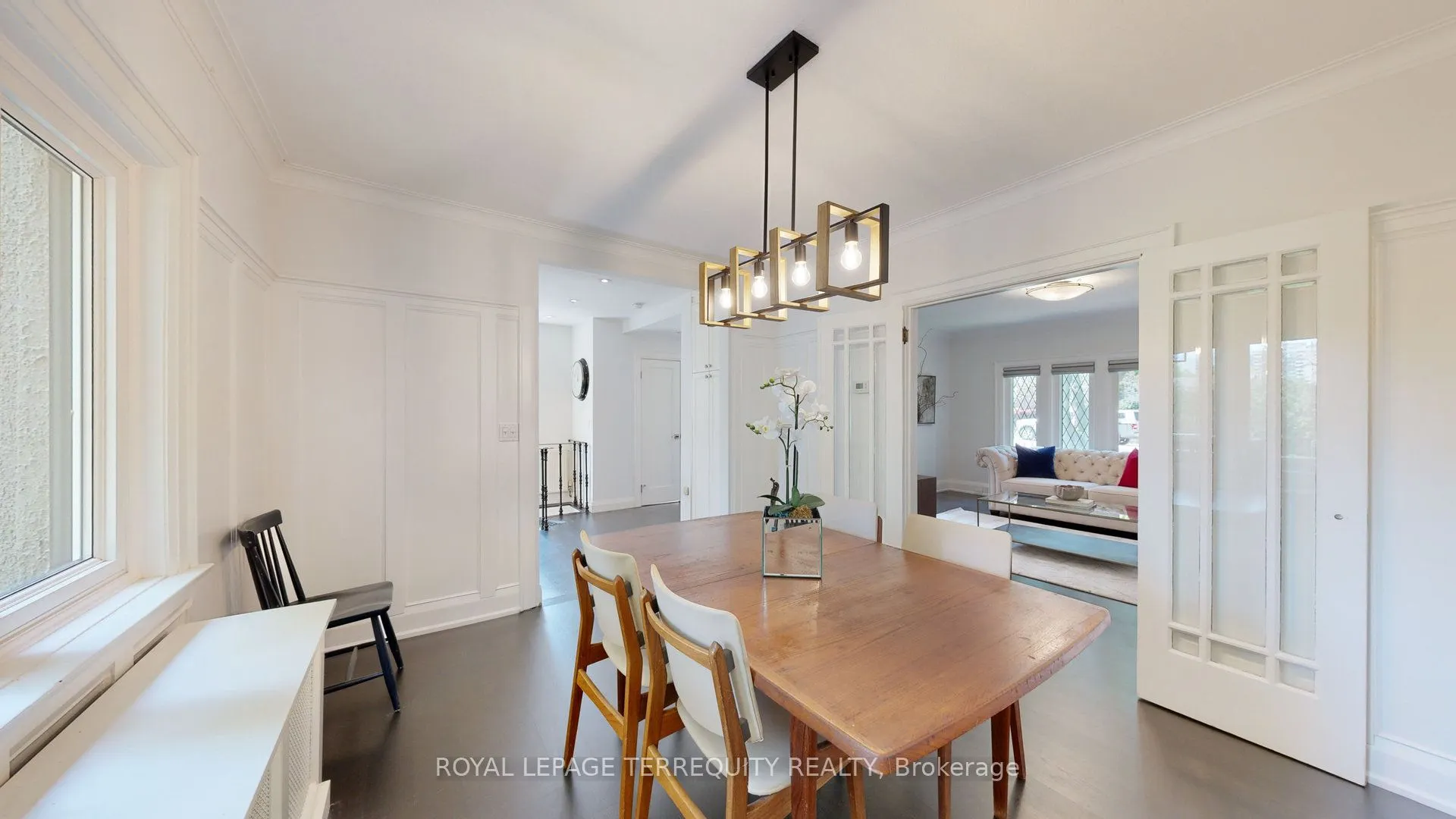 65 Burnhamthorpe Crescent