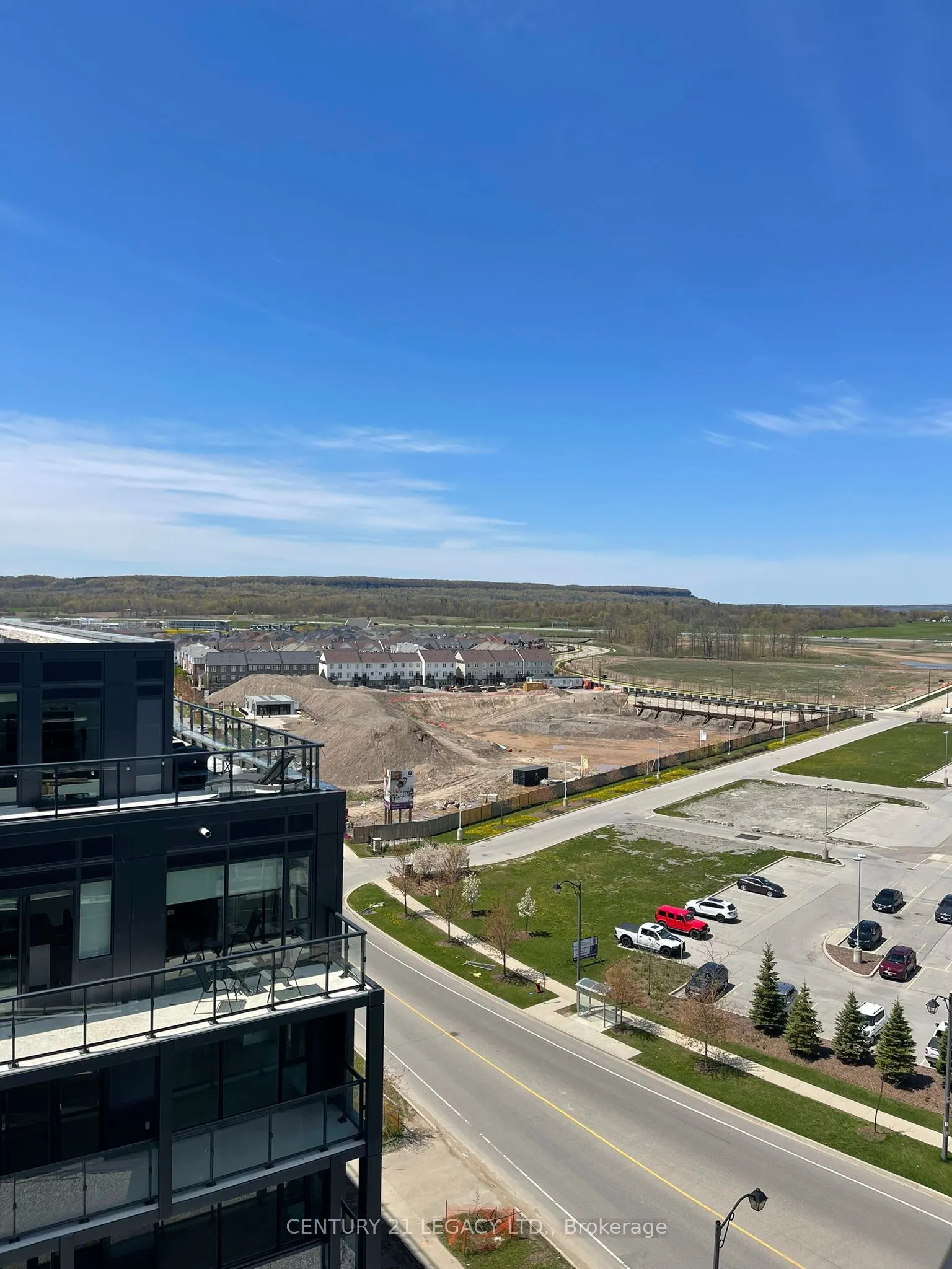 3200 Dakota Common, #B1002