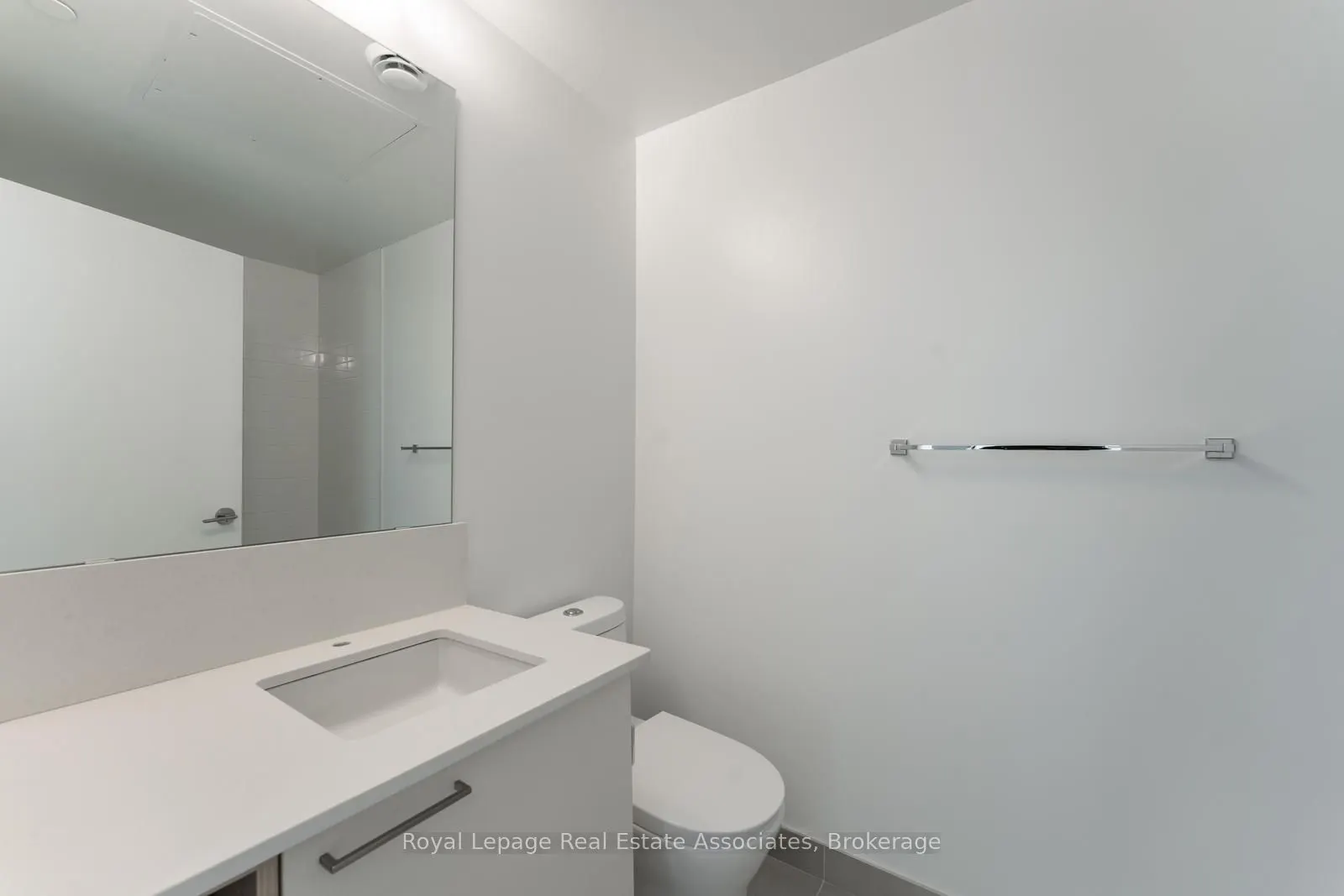 3005 Pine Glen Road, #PH802