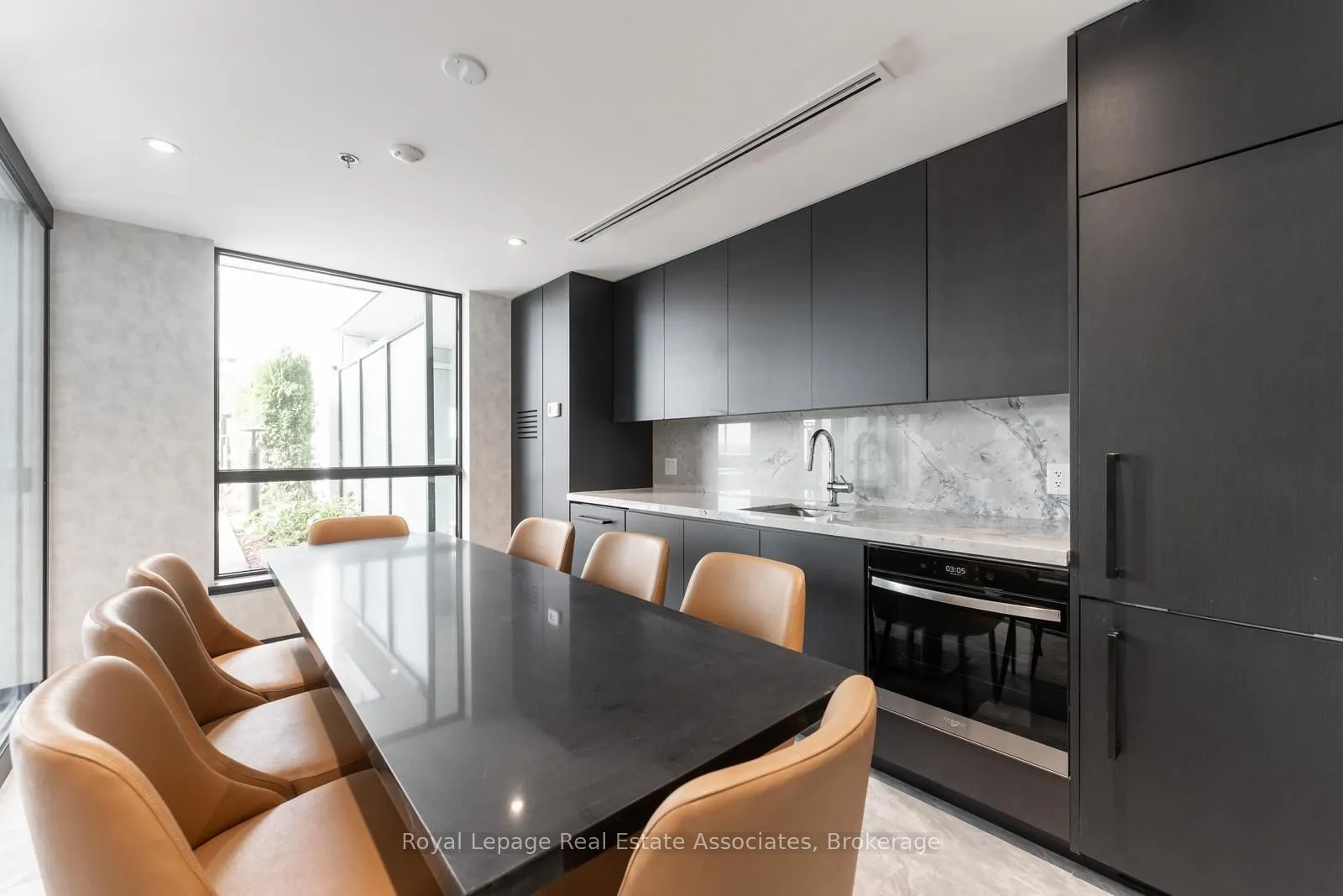 3005 Pine Glen Road, #PH802