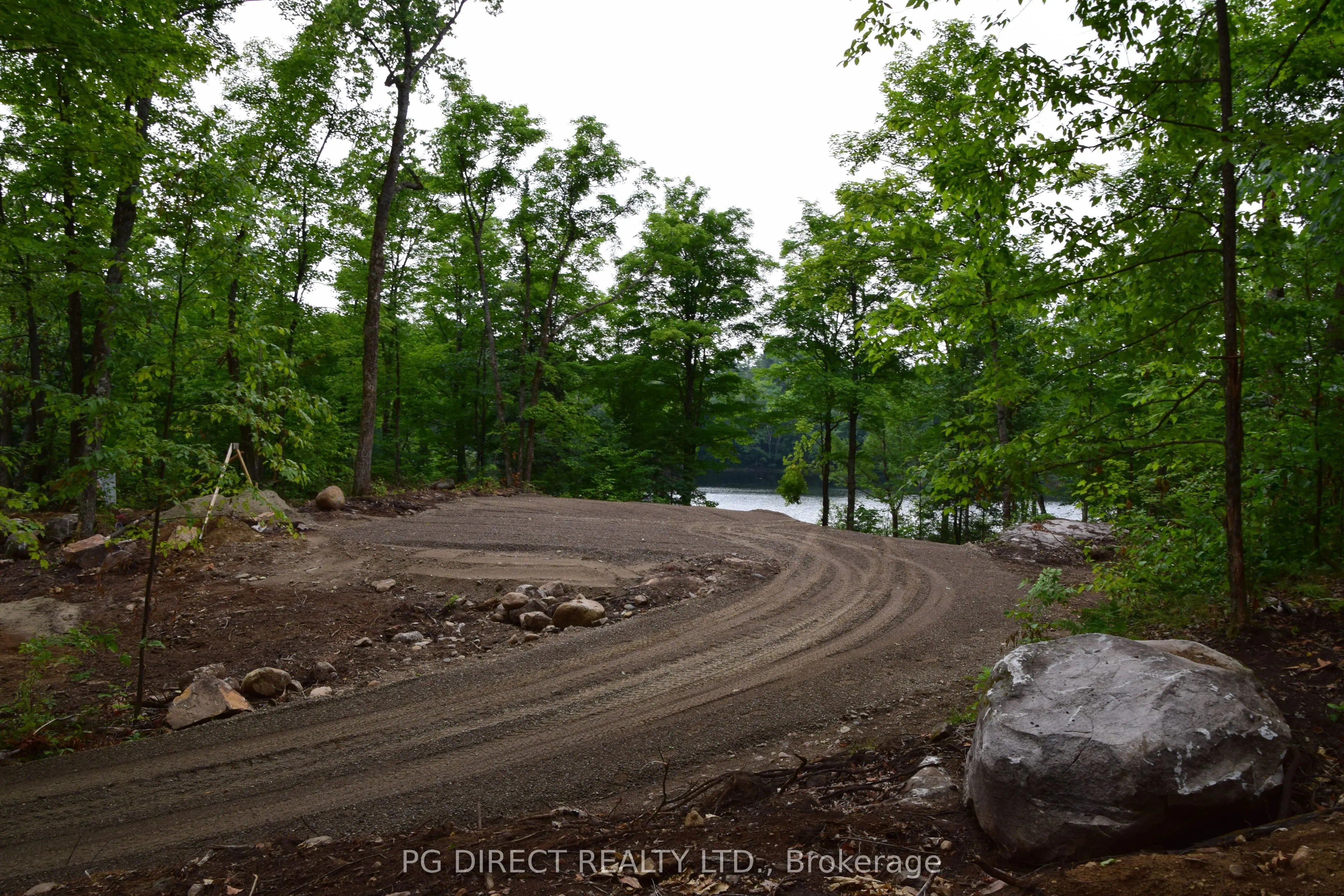 1885 A East Bay Road