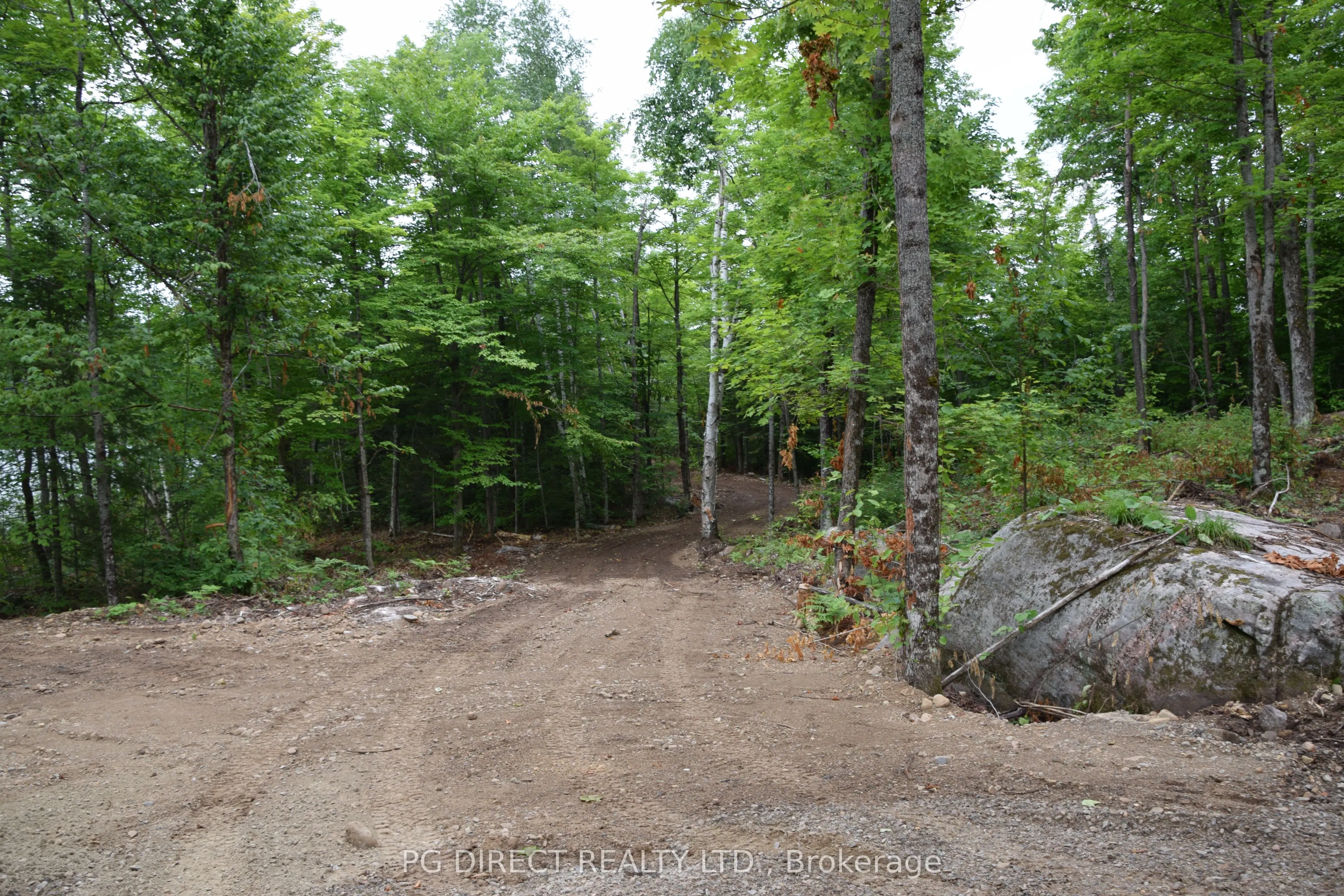 1885 A East Bay Road