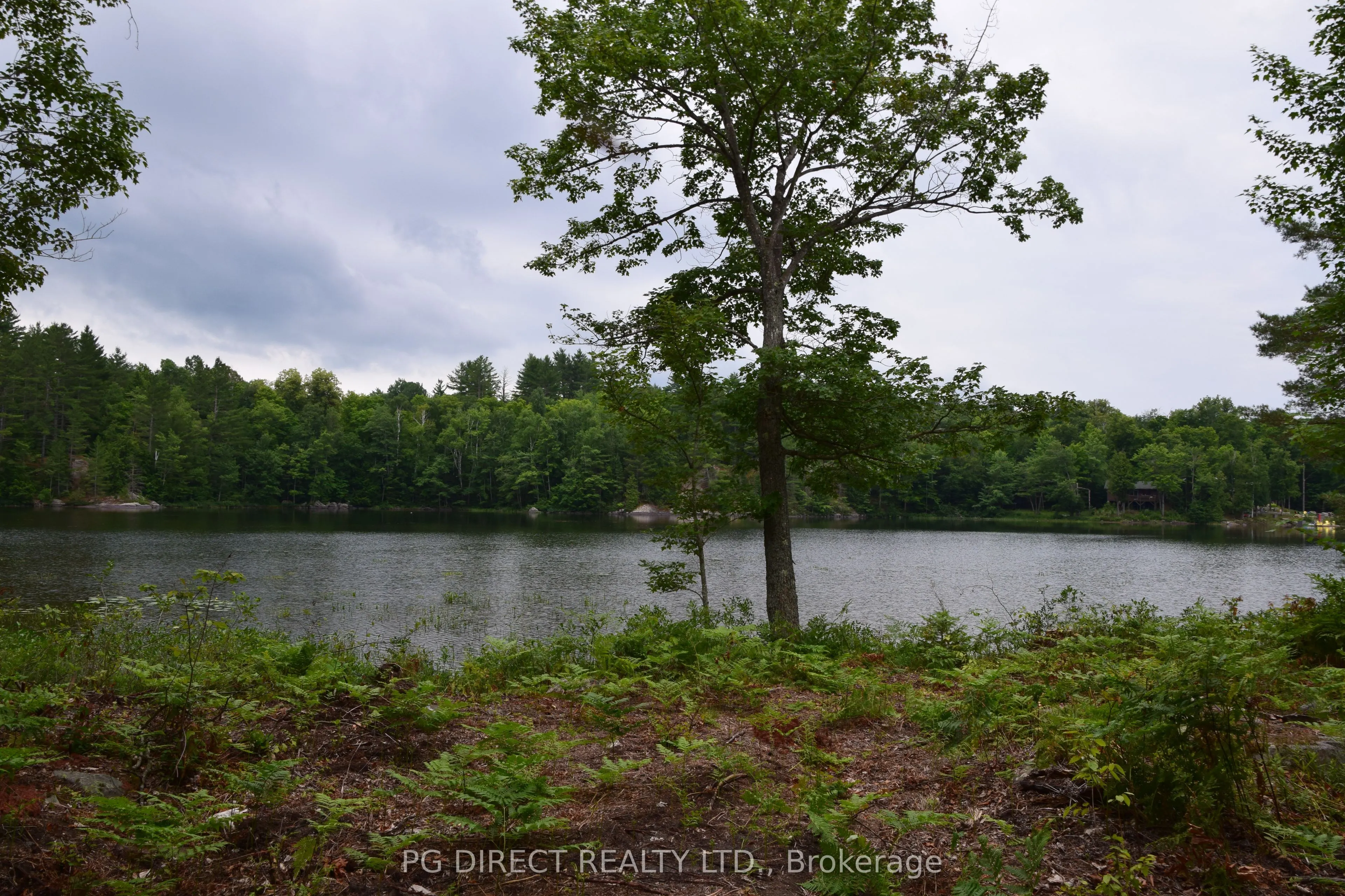 1885 A East Bay Road