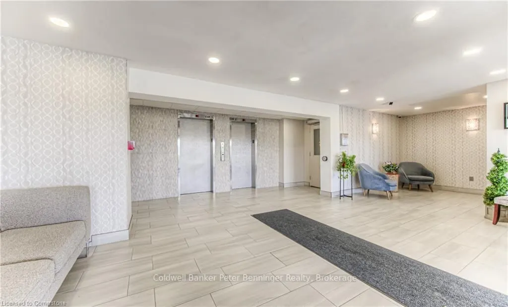 1100 Courtland Avenue E, #211