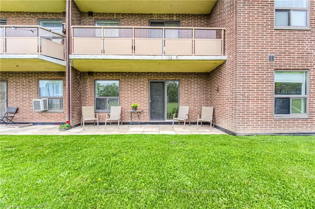 1100 Courtland Avenue E, #211