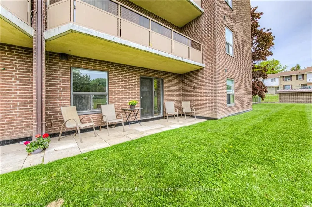 1100 Courtland Avenue E, #211