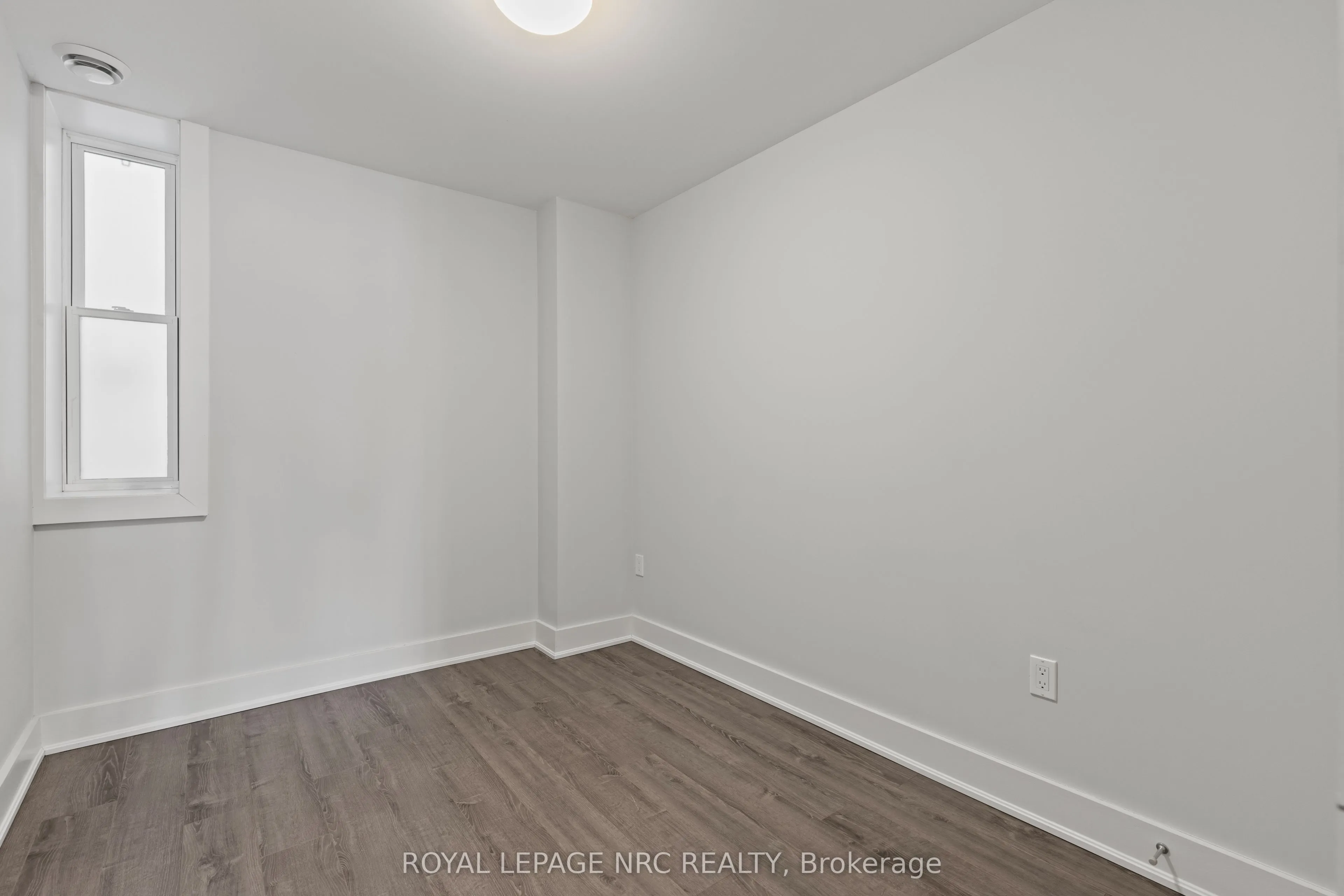 3710 Main Street, #106