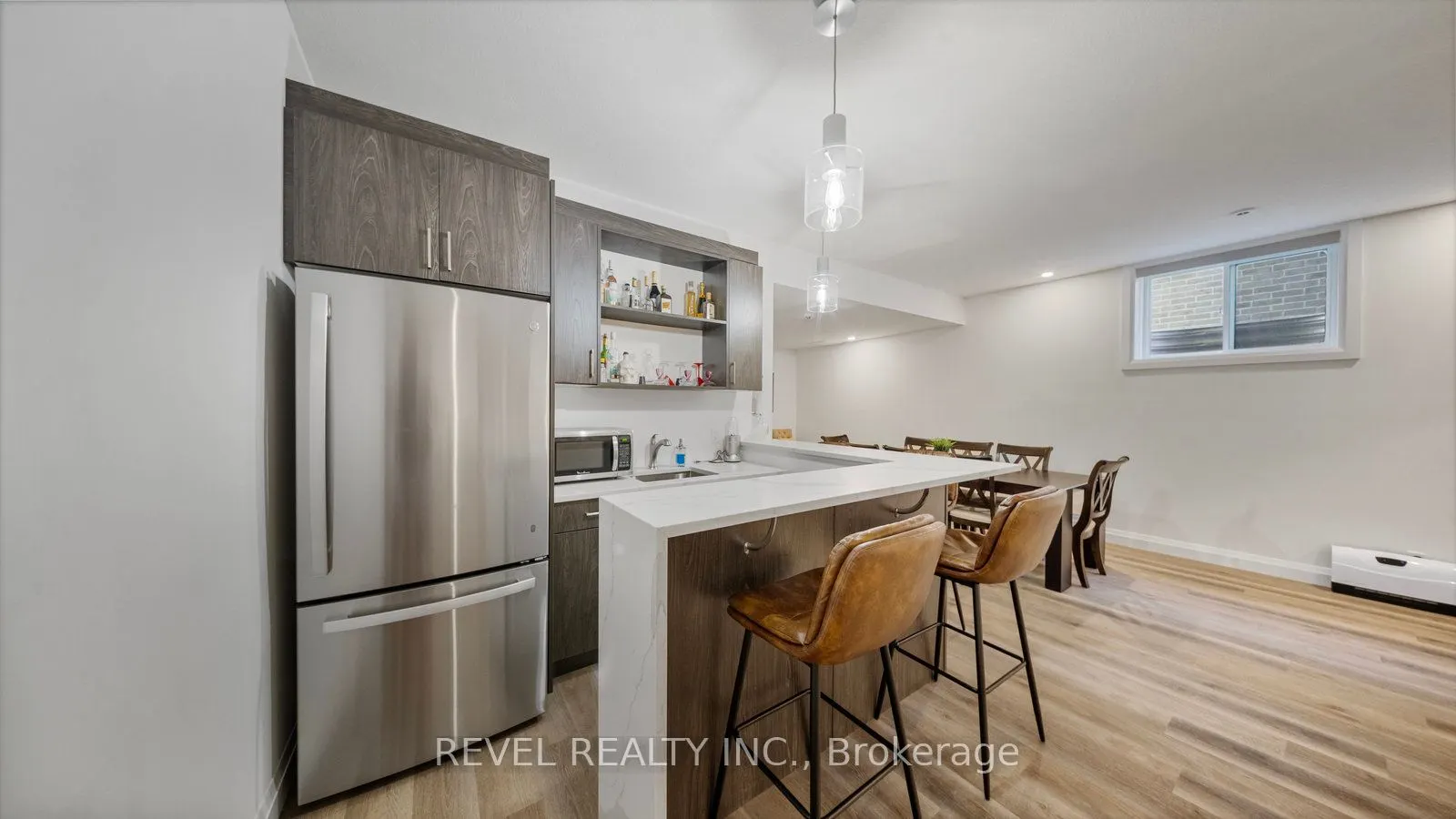 242 Mount Pleasant Street, #17