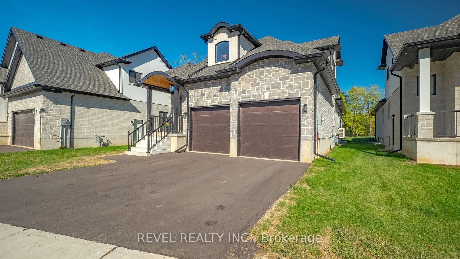 242 Mount Pleasant Street, #17