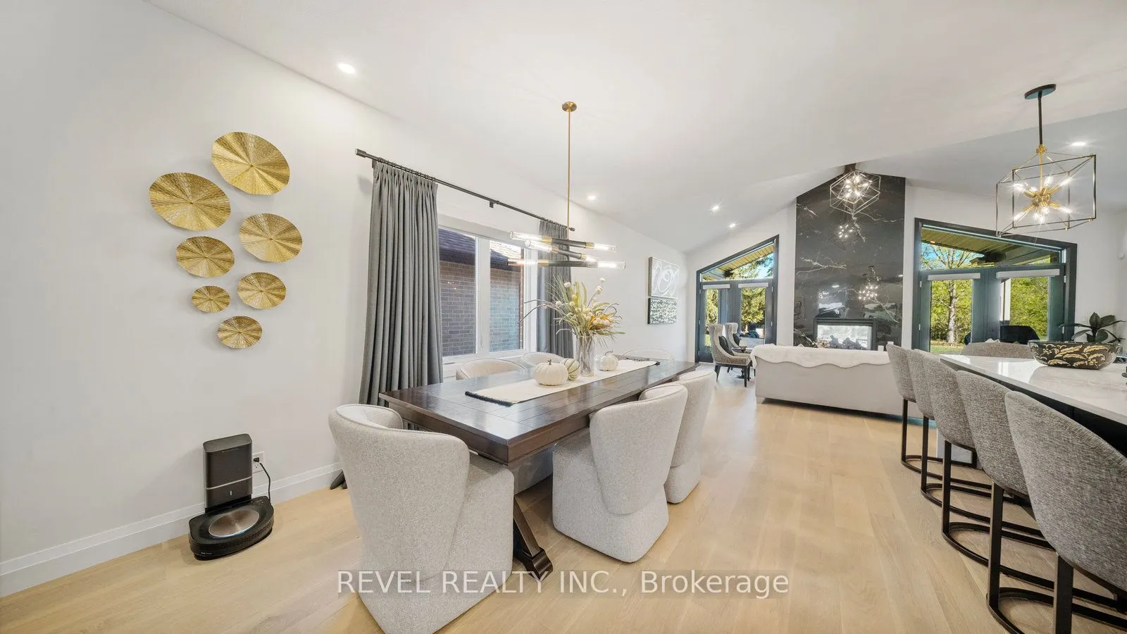 242 Mount Pleasant Street, #17