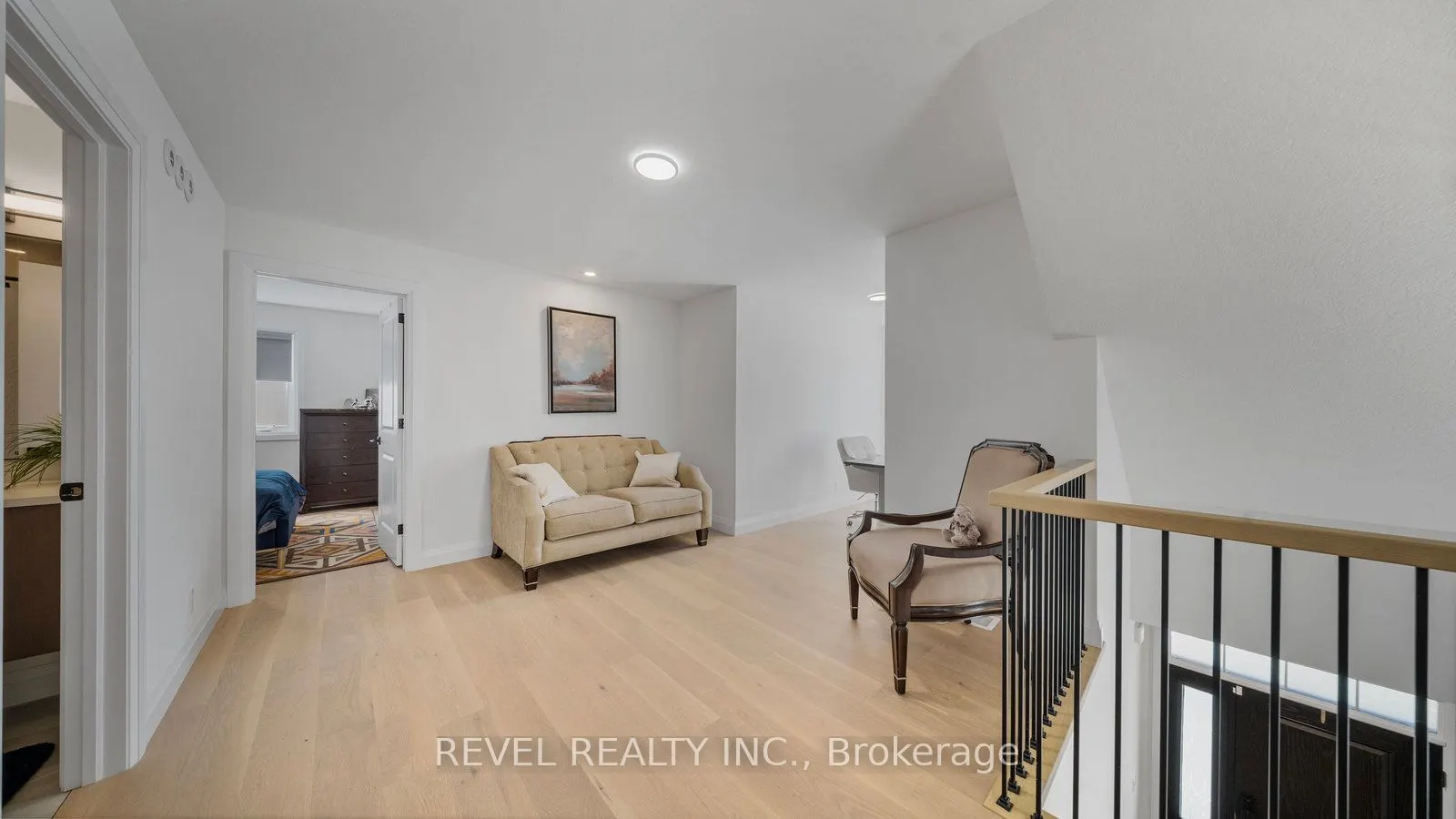 242 Mount Pleasant Street, #17