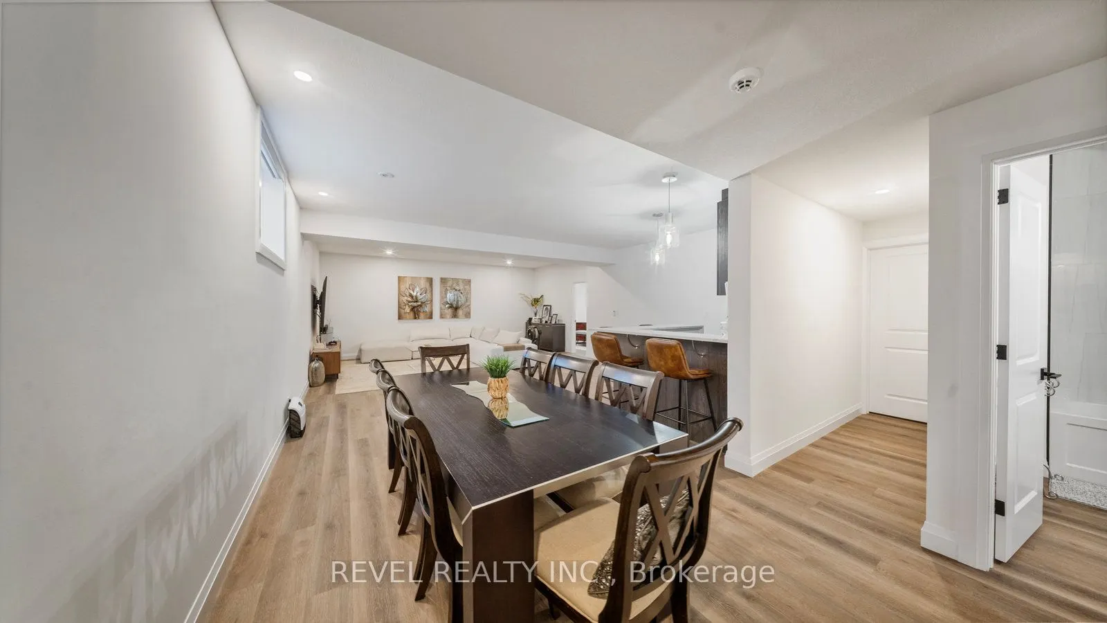 242 Mount Pleasant Street, #17