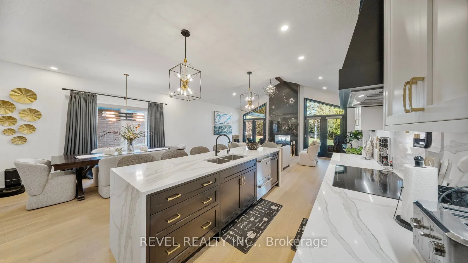 242 Mount Pleasant Street, #17