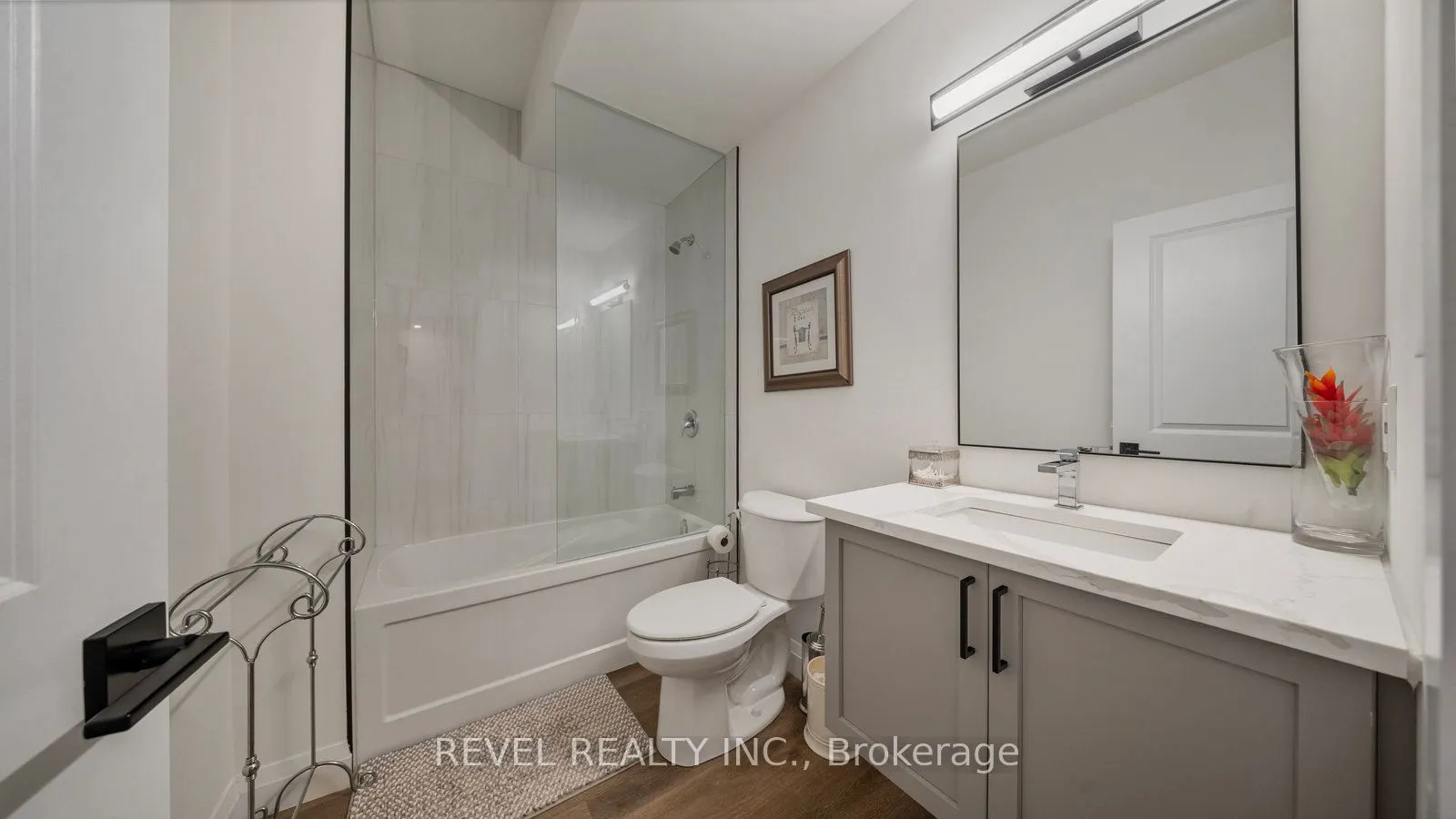 242 Mount Pleasant Street, #17