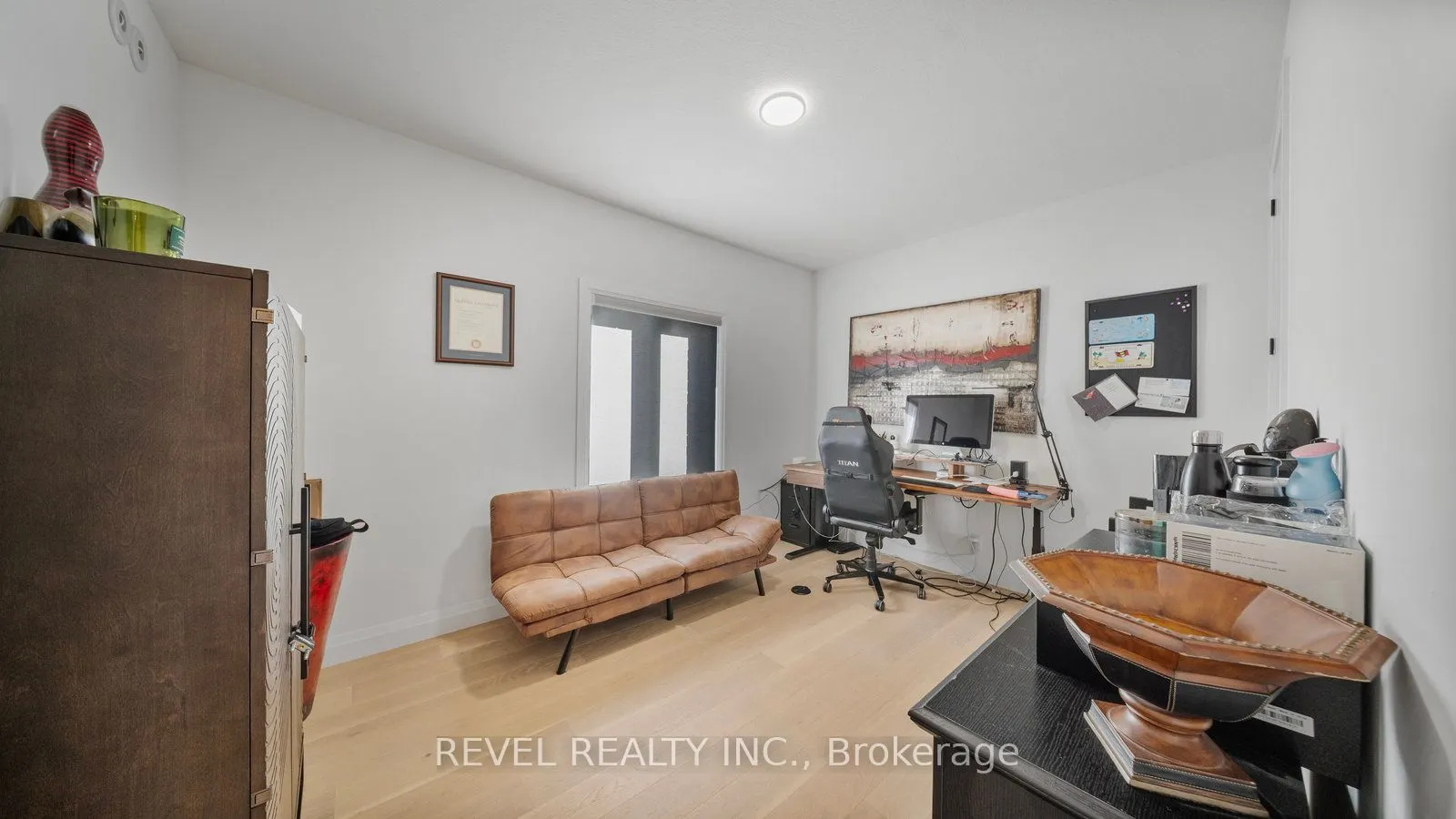 242 Mount Pleasant Street, #17