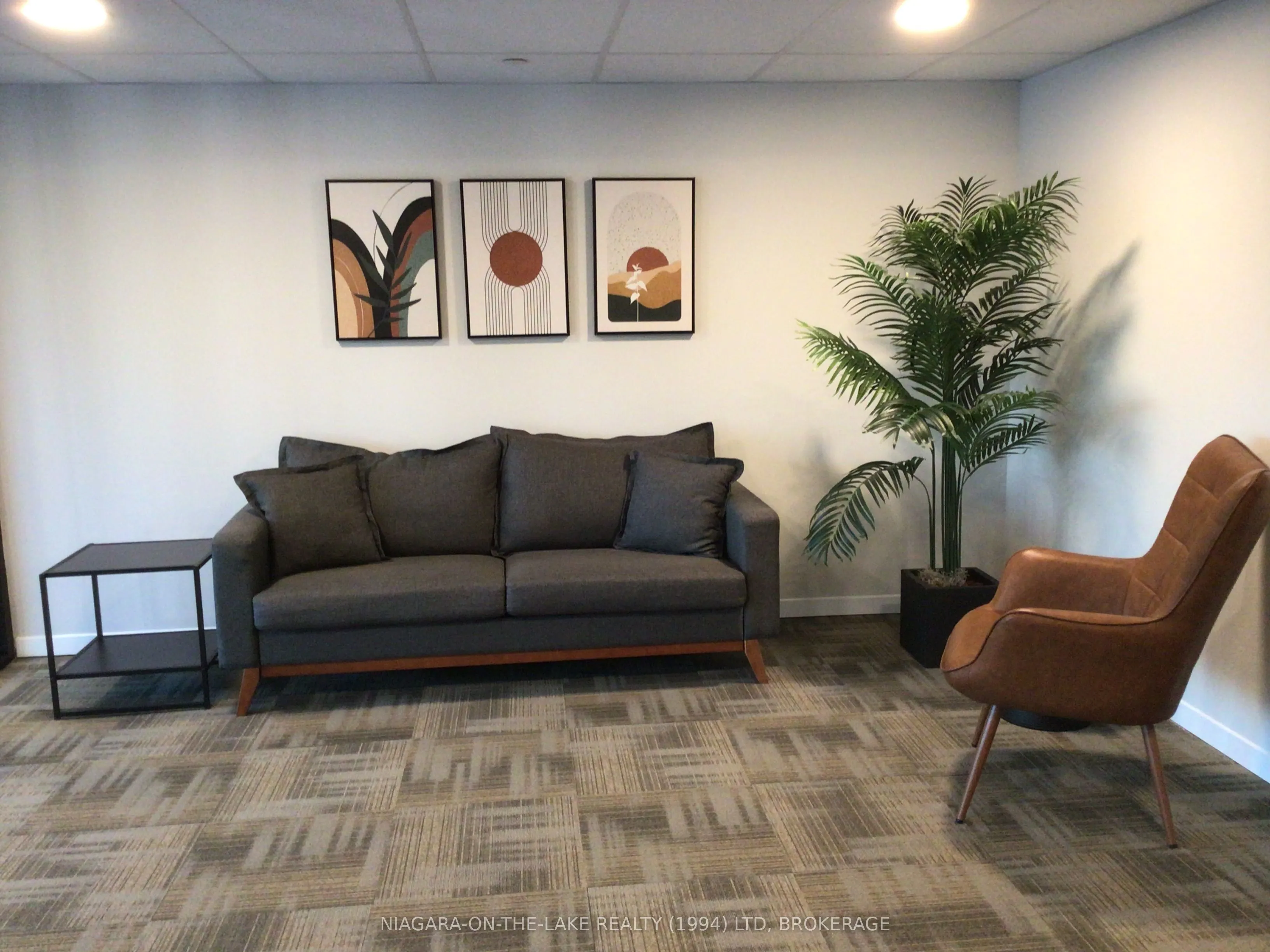 3998 Victoria Avenue, #206