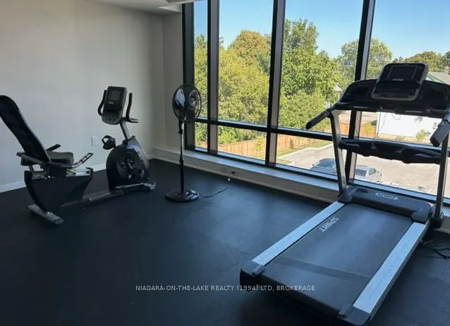 3998 Victoria Avenue, #206