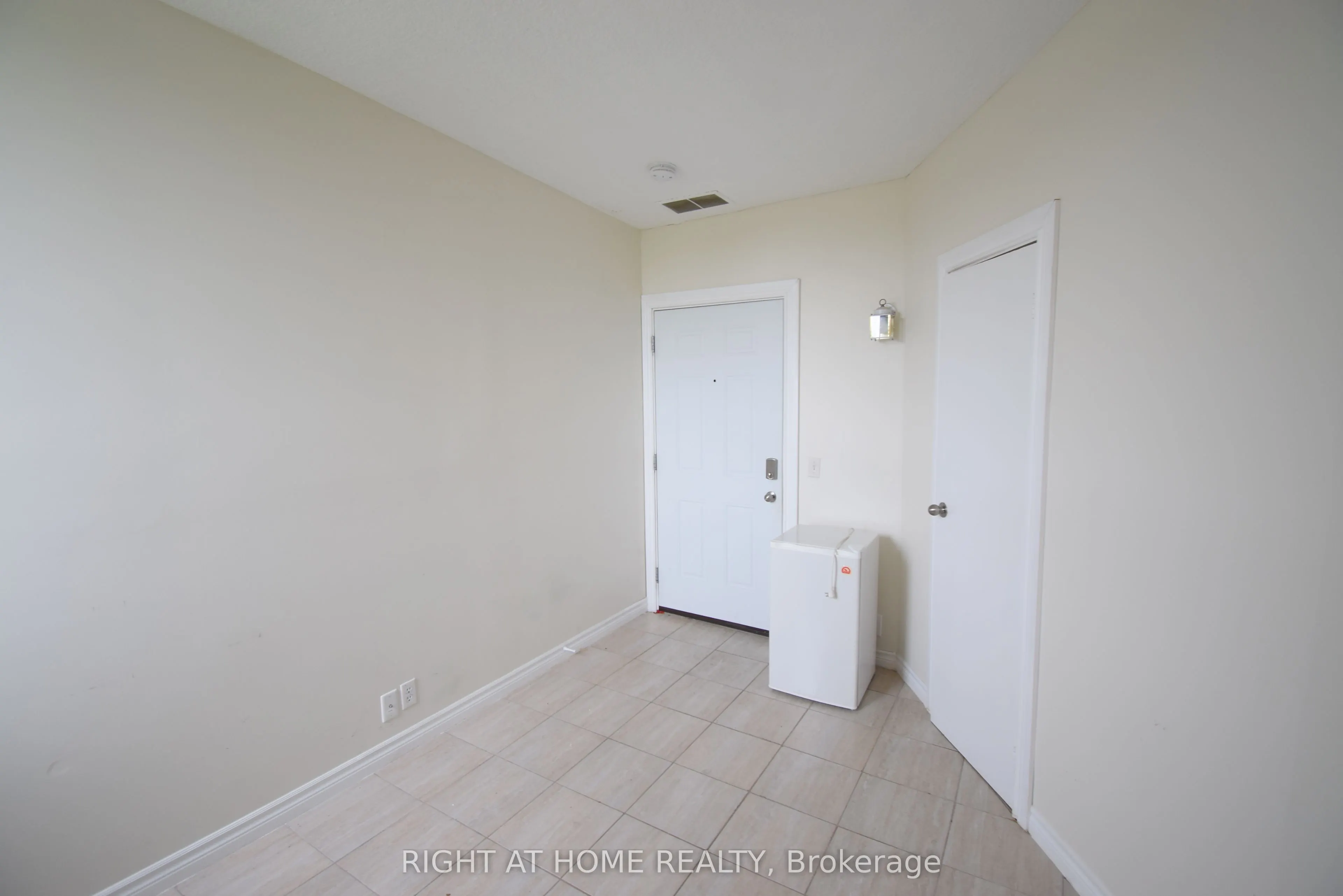 279 Drouillard Road, #12