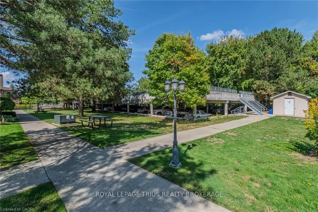 648 Grey Street, #308