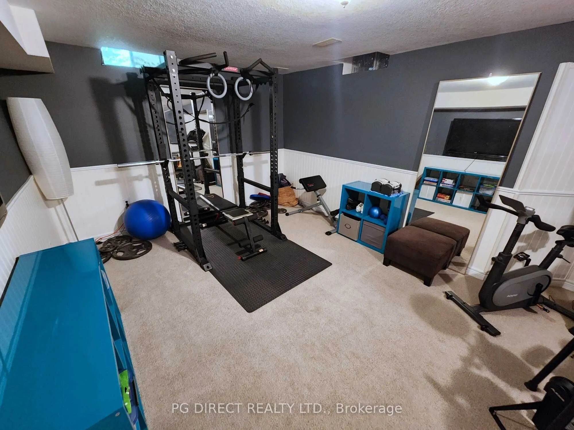 242 Cheltonwood Crescent